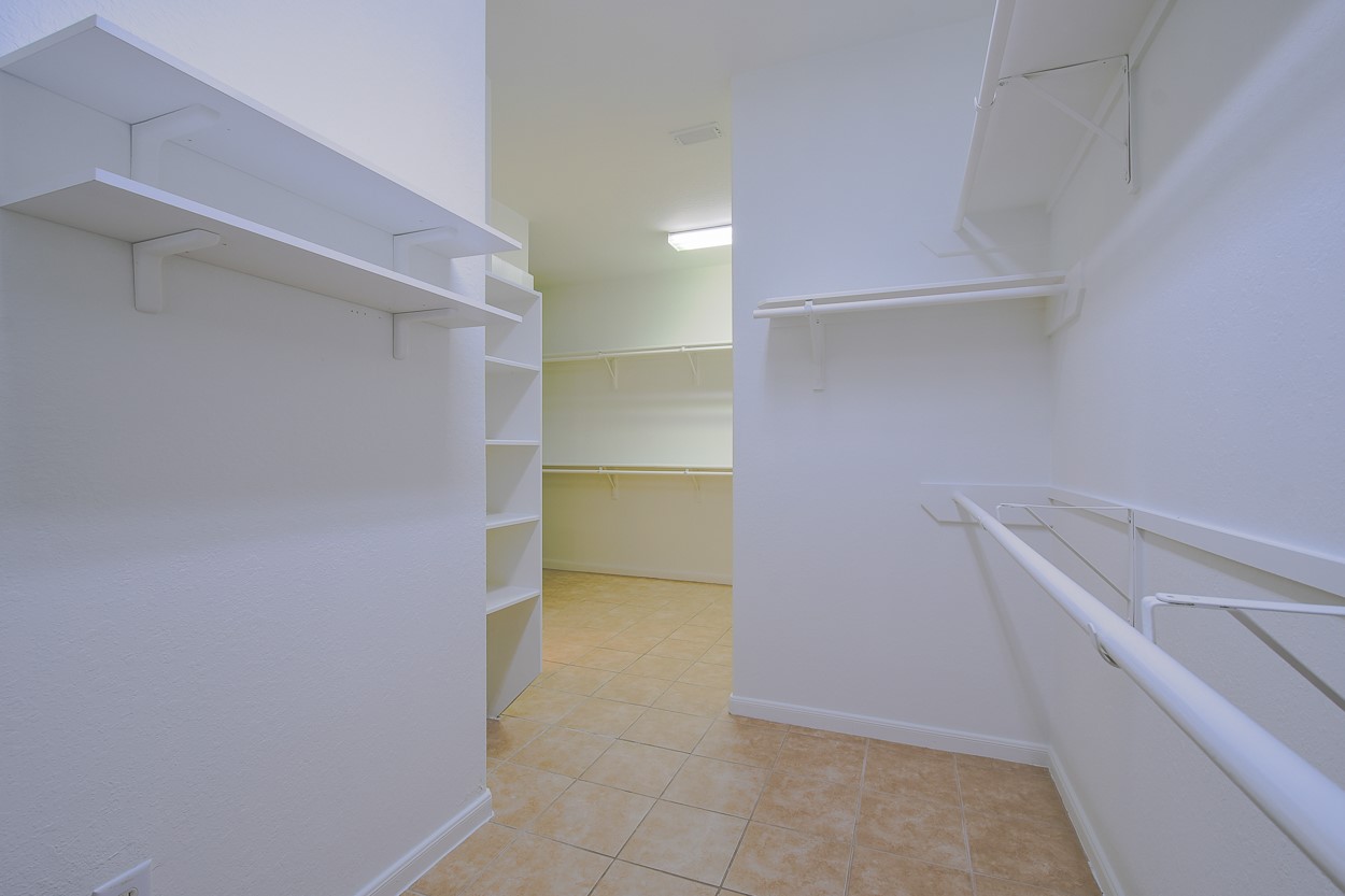 11802 Shoal Landing Street Property Photo 18