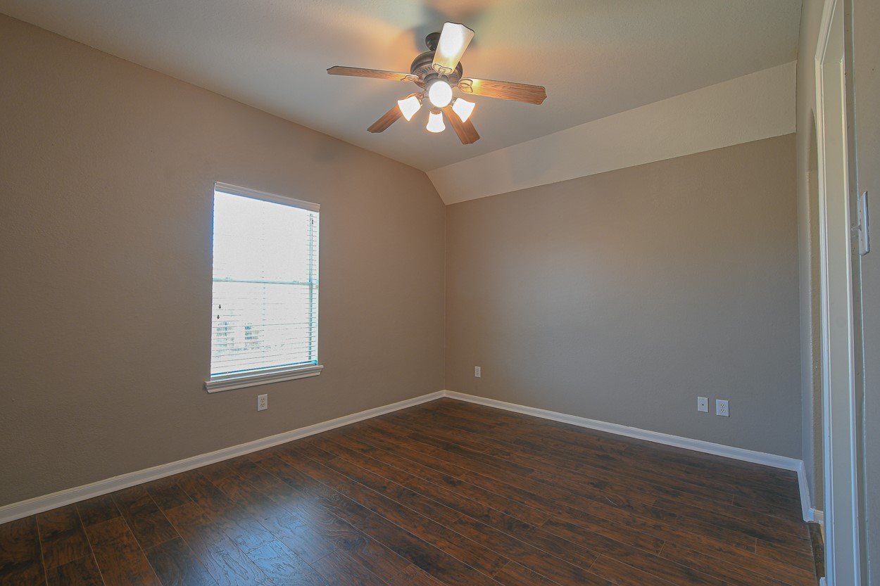 11802 Shoal Landing Street Property Photo 25