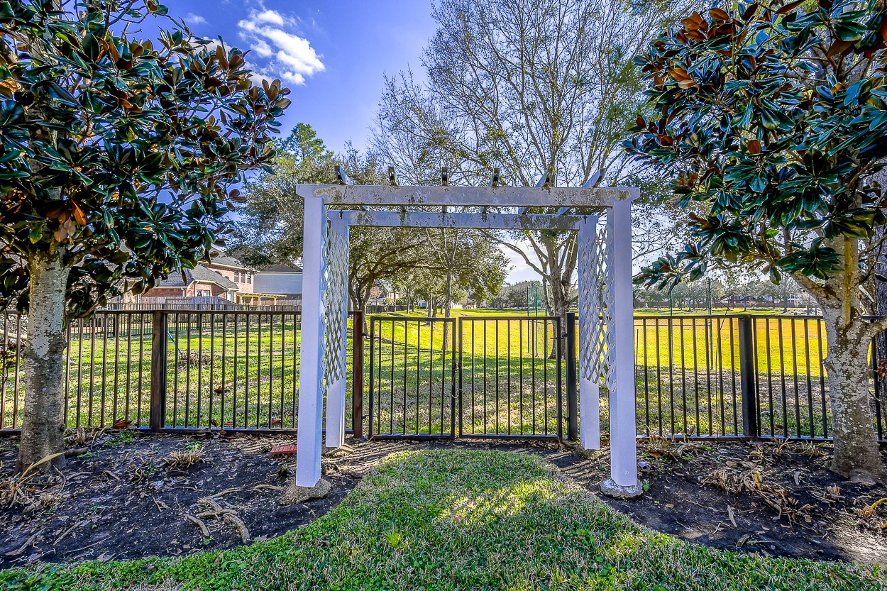 11802 Shoal Landing Street Property Photo 33