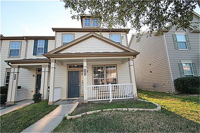 23823 Single Oak Property Photo 1