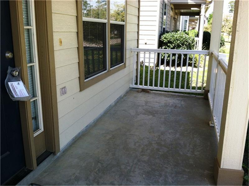 23823 Single Oak Property Photo 3
