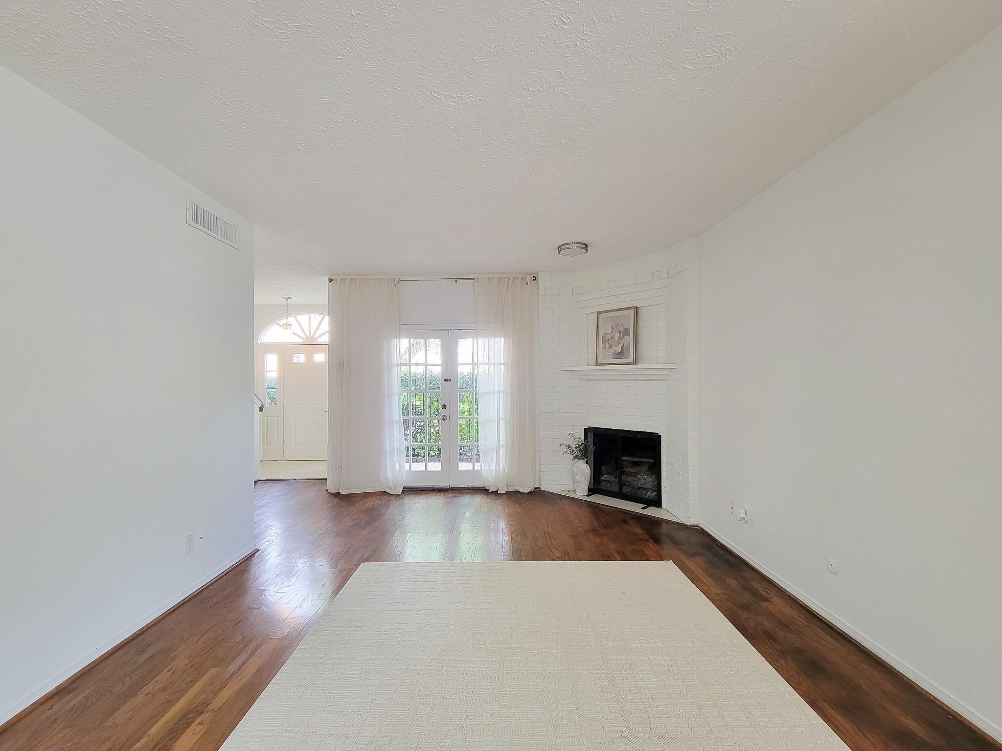 2220 Bering Drive 12 Property Photo 8