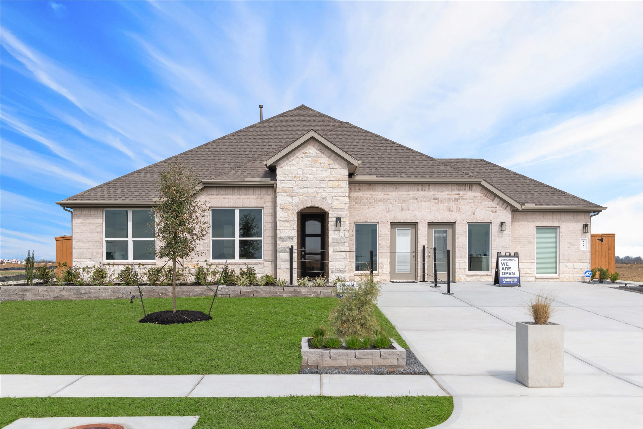 1480 Imperial Ranch Way Property Photo 1