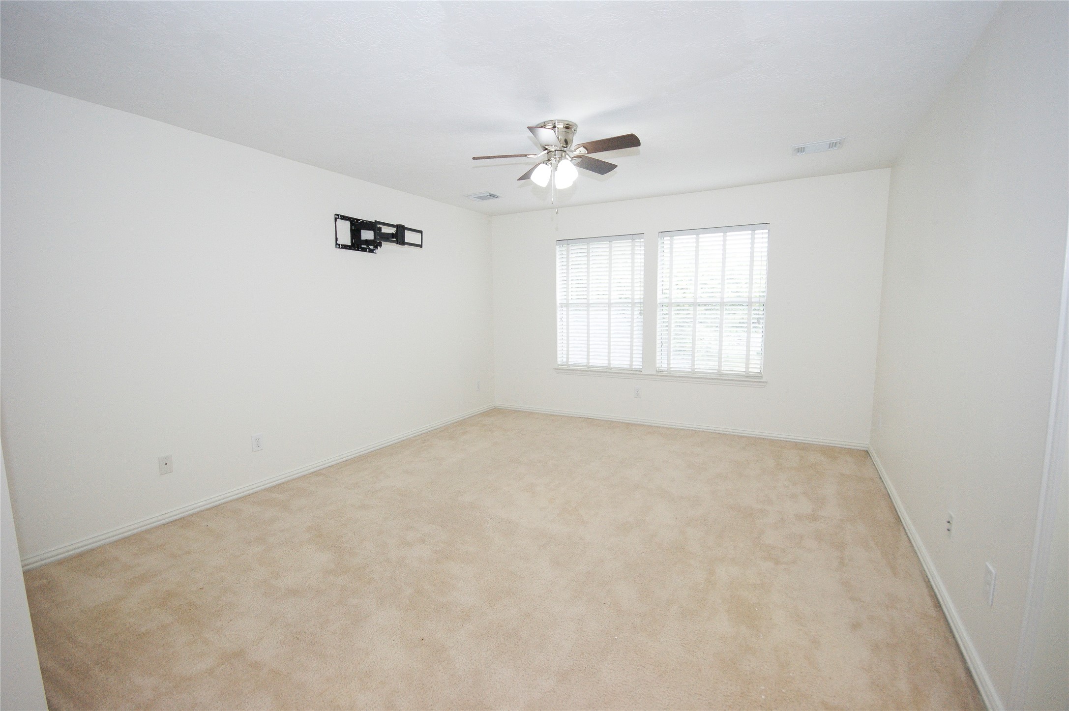 310 Watercrest Harbor Lane Property Photo 18
