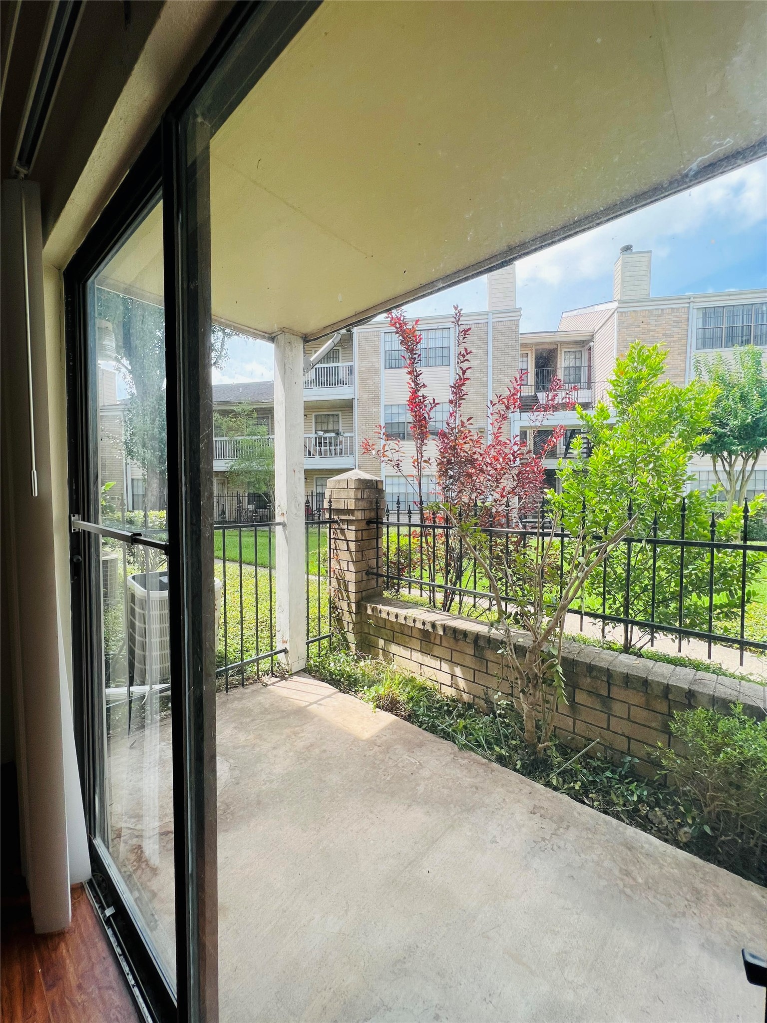 2750 Holly Hall Street 1211 Property Photo 12