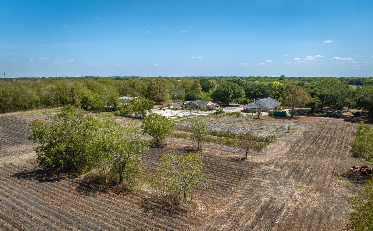 415 Crabb River Road Property Photo 20