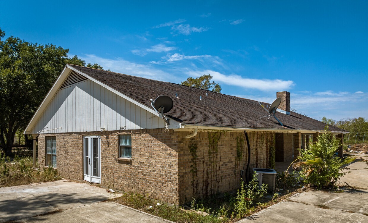 415 Crabb River Road Property Photo 21