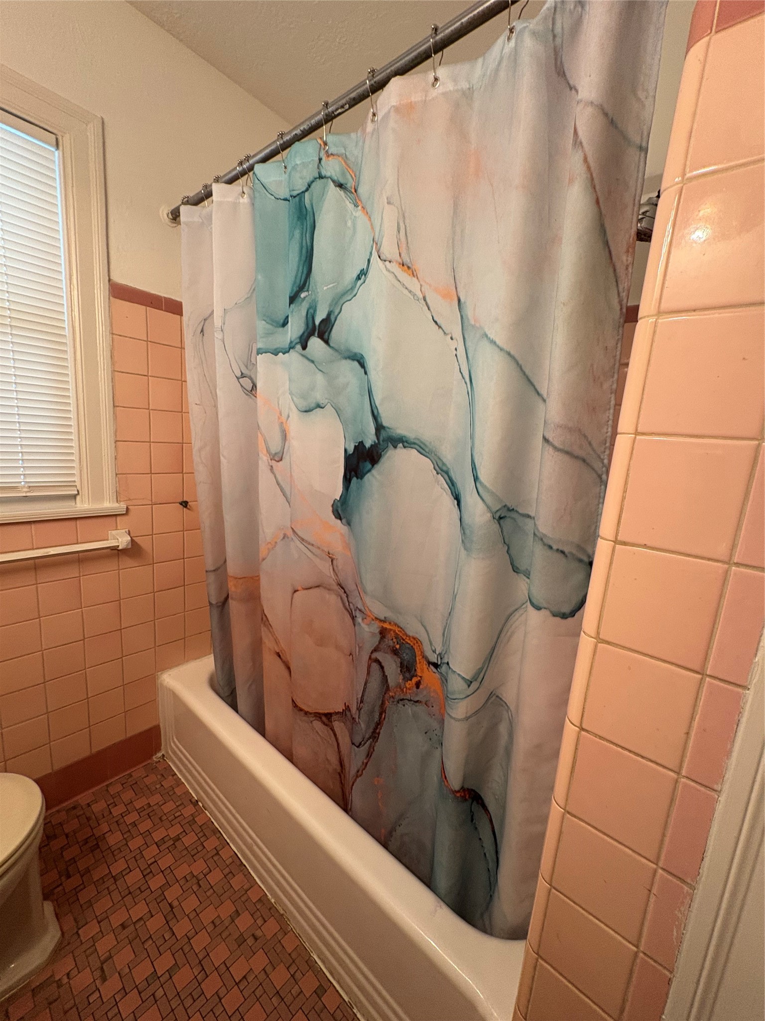 2011 33rd Street Property Photo 18