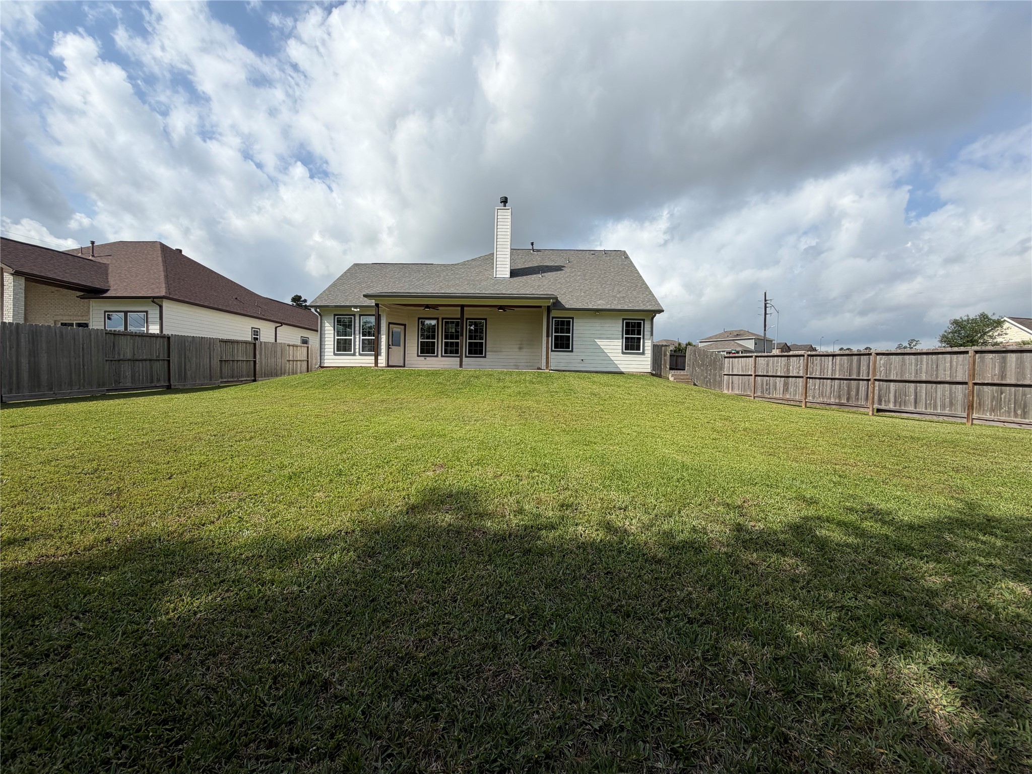 40406 Mostyn Drive Property Photo 5