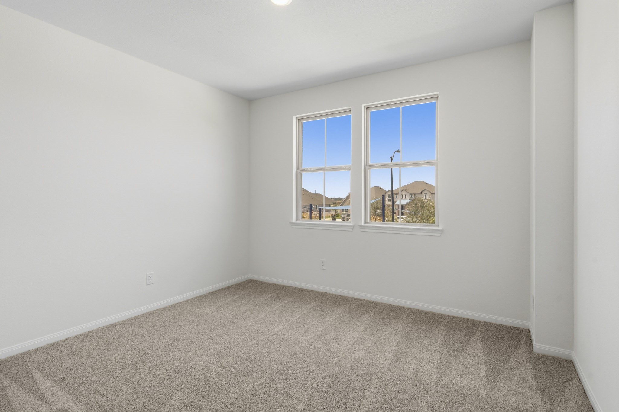 25015 Bison Creek Loop Property Photo 18