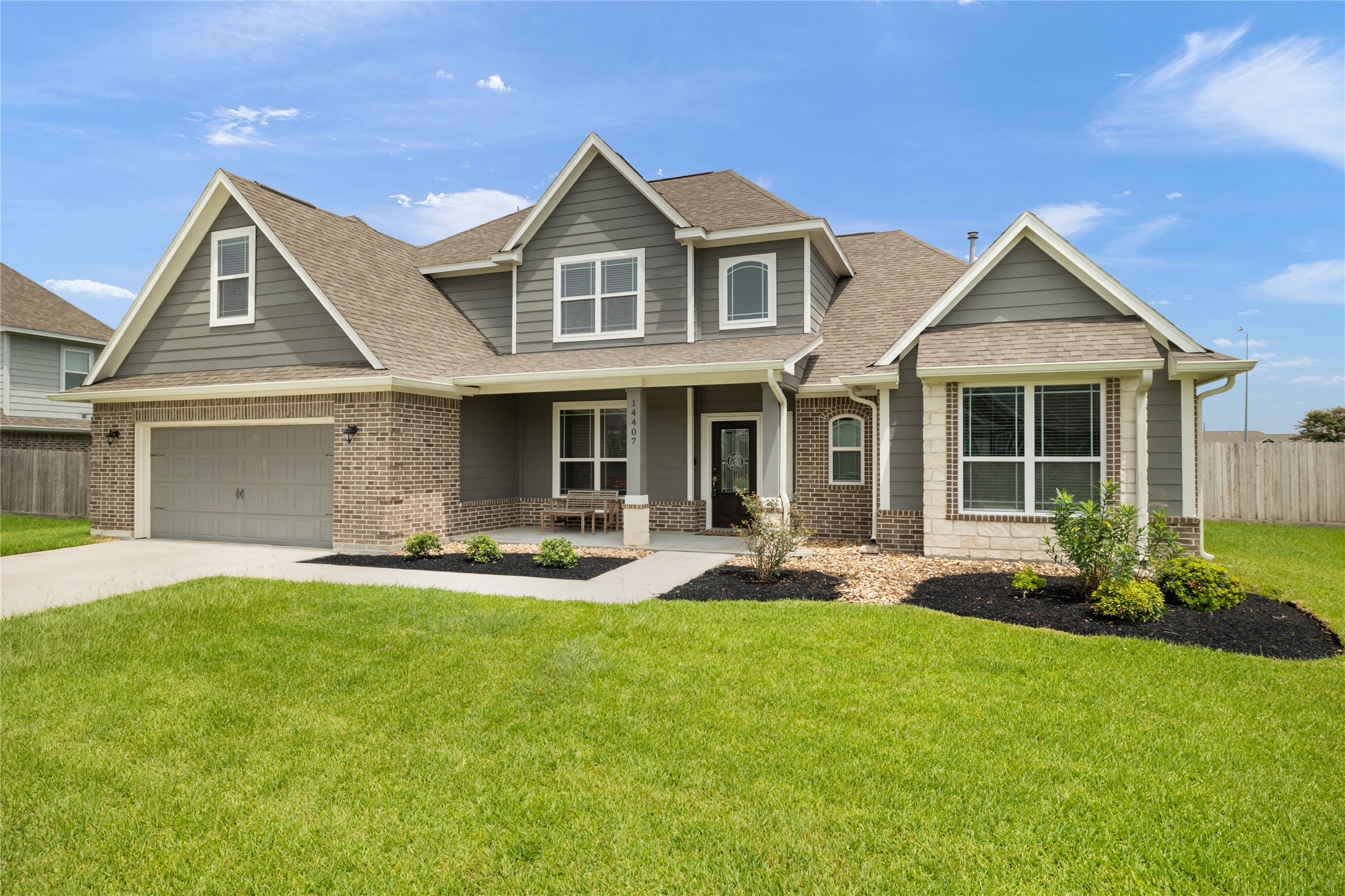 14407 Meadowlands Drive Property Photo 3