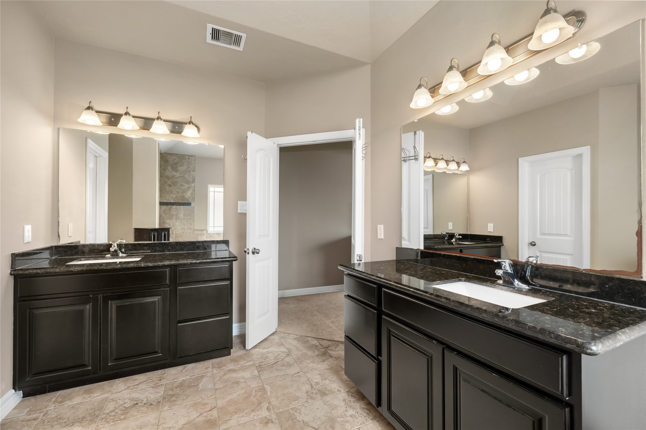 14407 Meadowlands Drive Property Photo 20