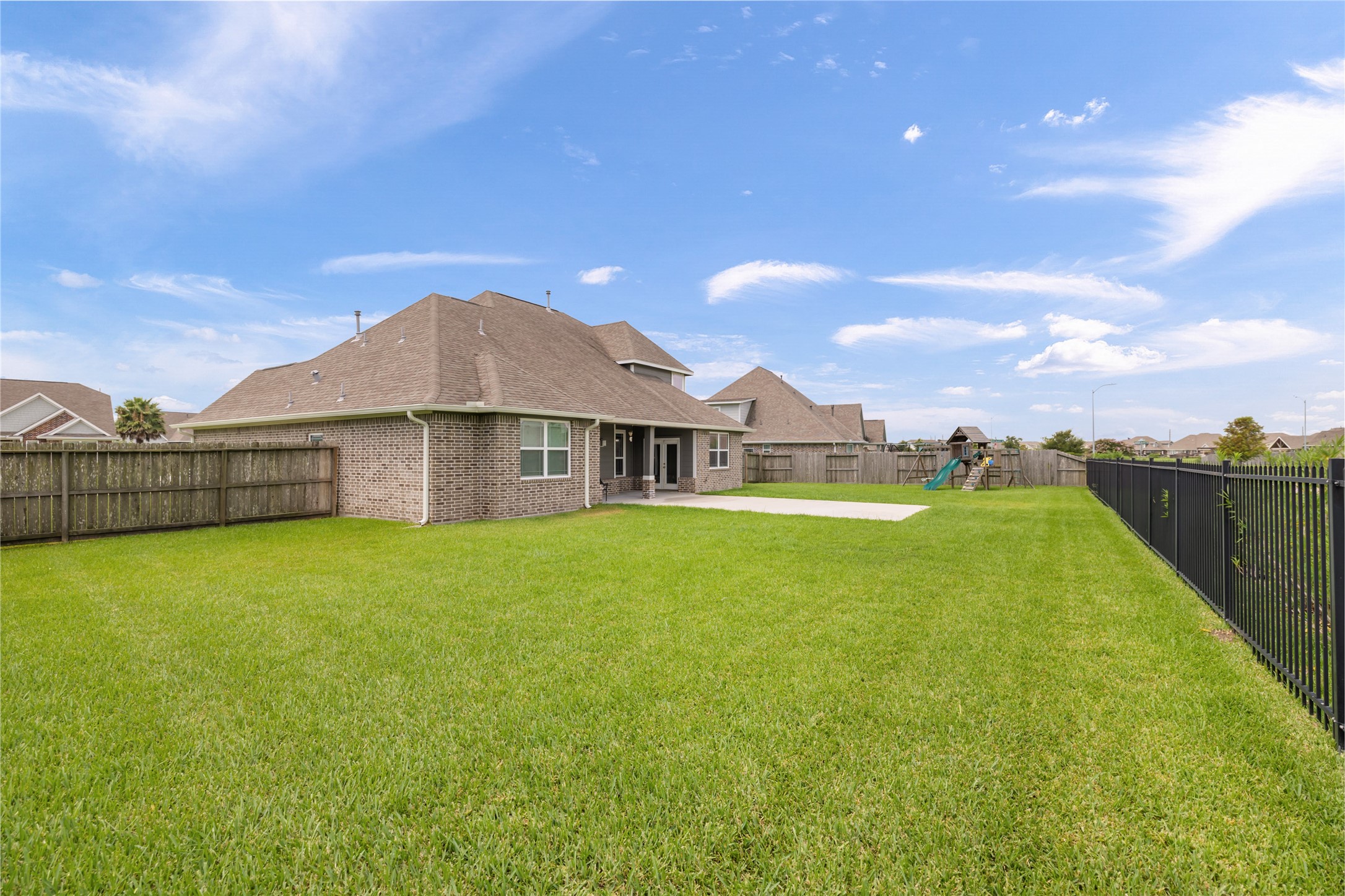 14407 Meadowlands Drive Property Photo 30