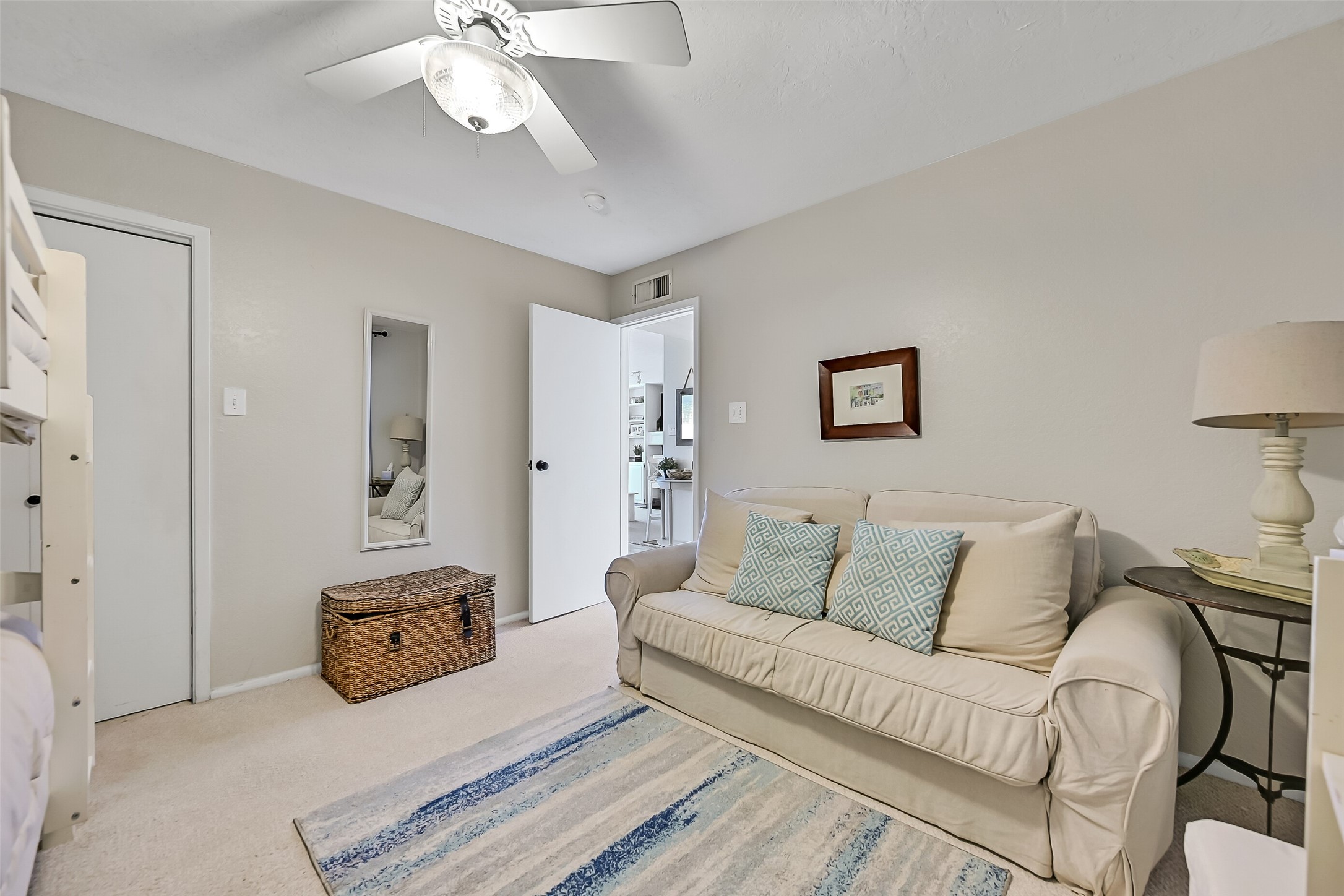 13819 San Domingo Drive Property Photo 25