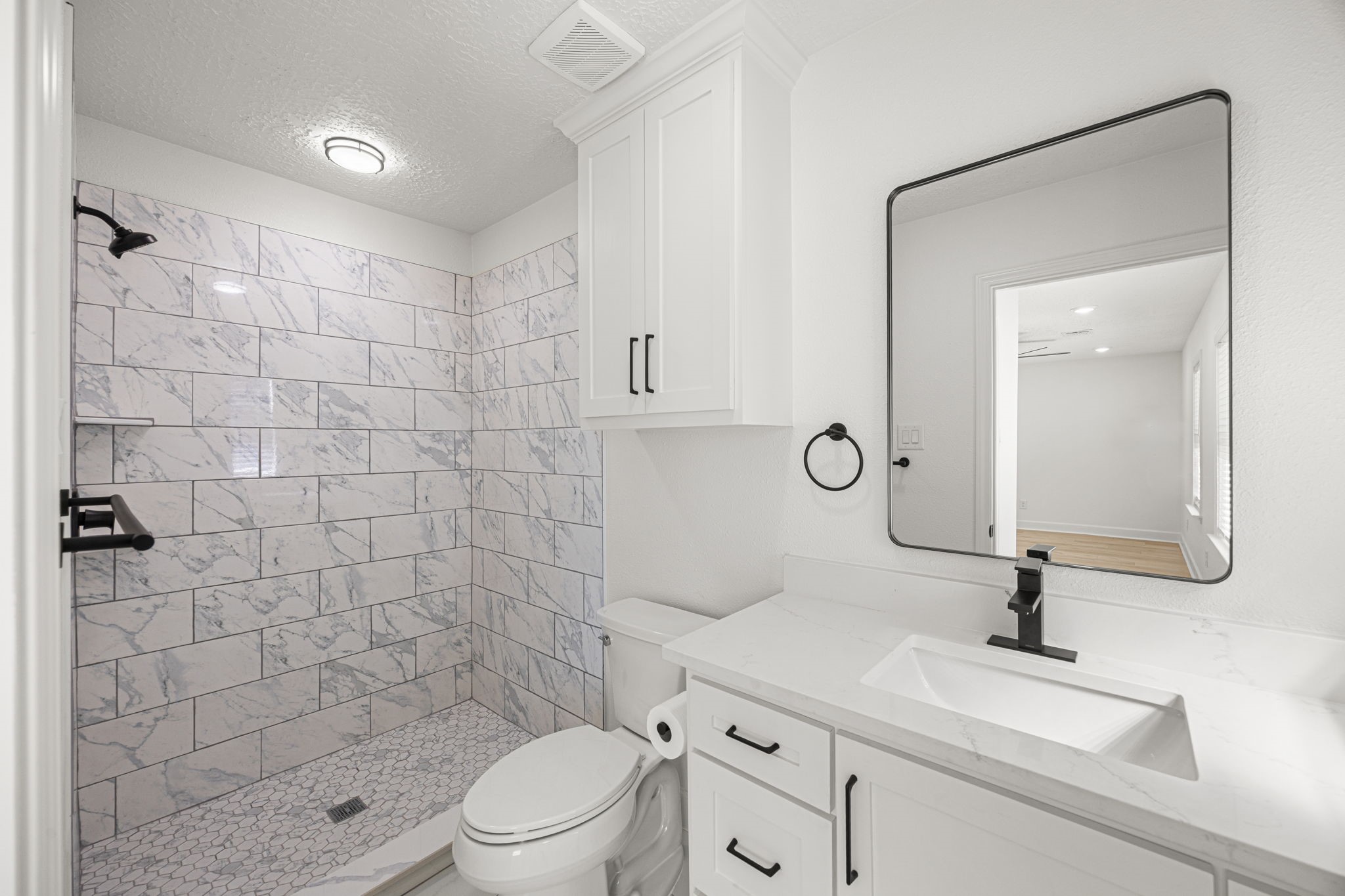 10230 Valencia Drive Property Photo 16