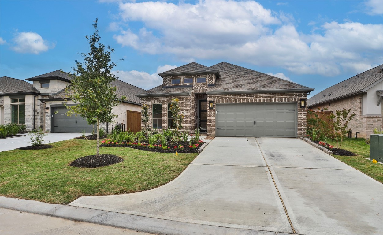 9636 Mount Brewer Lane Property Photo 1