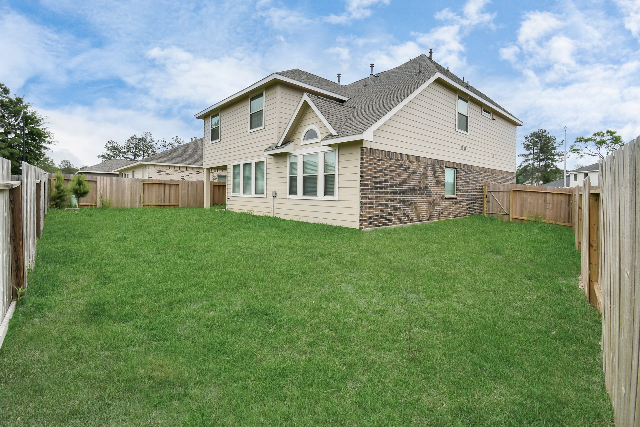 30431 Crystal Stream Lane Property Photo 4