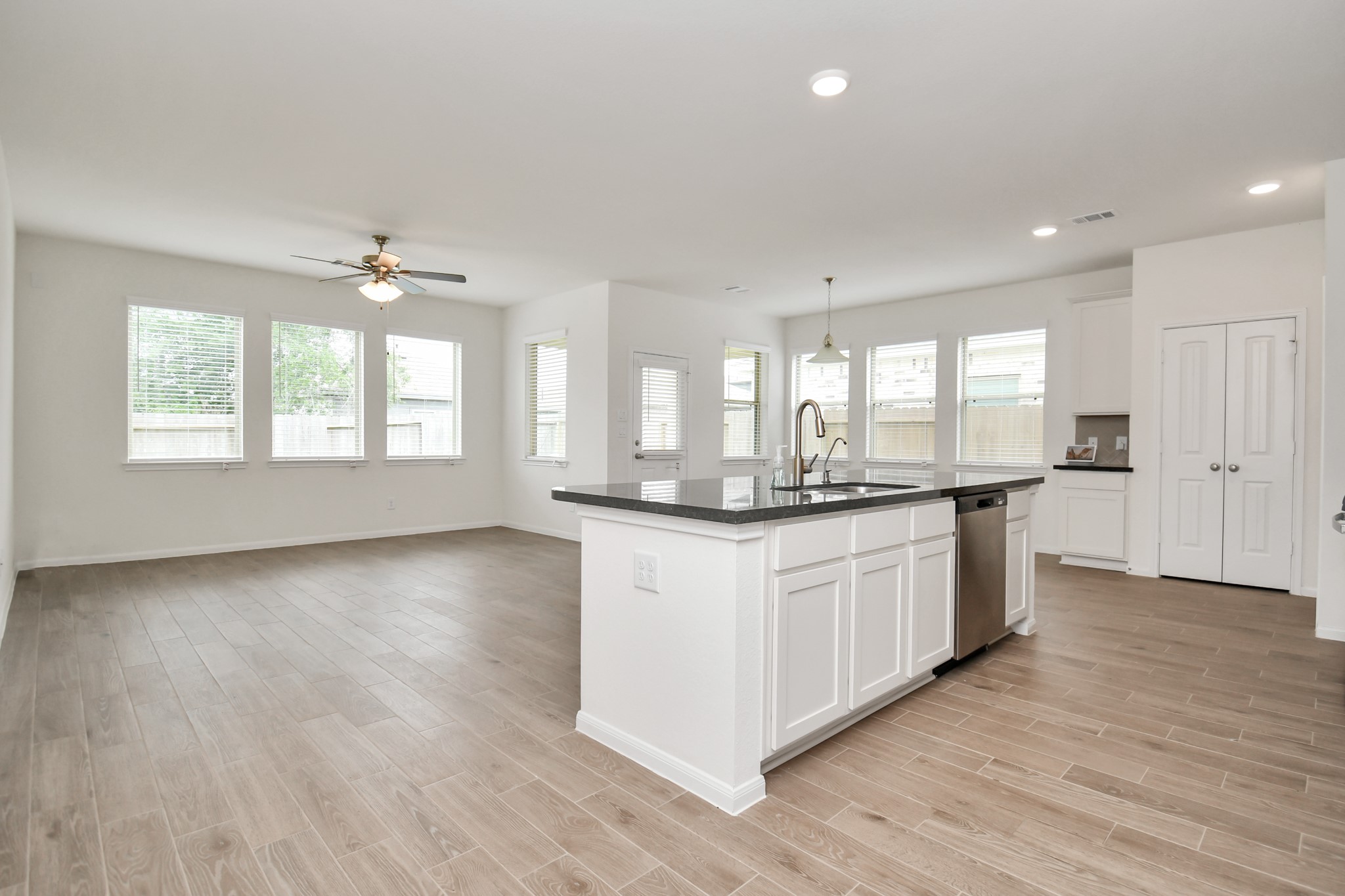 30431 Crystal Stream Lane Property Photo 13