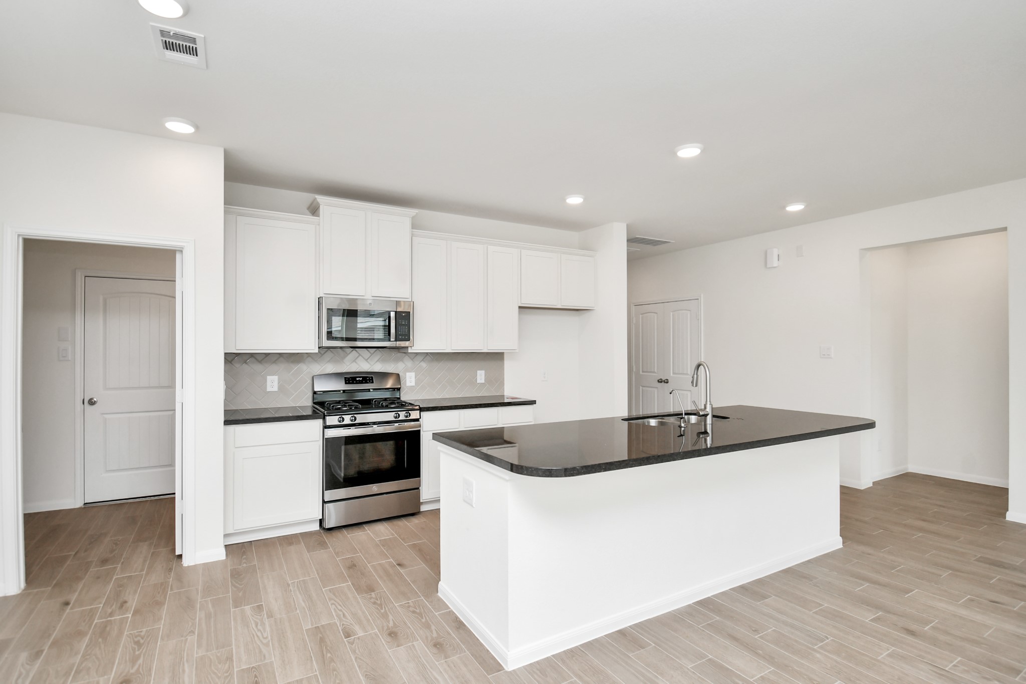 30431 Crystal Stream Lane Property Photo 18
