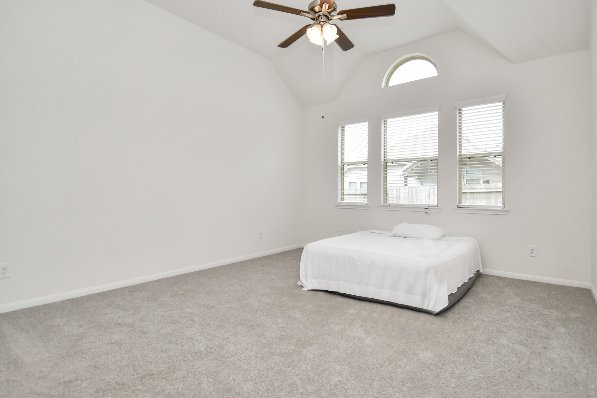 30431 Crystal Stream Lane Property Photo 23