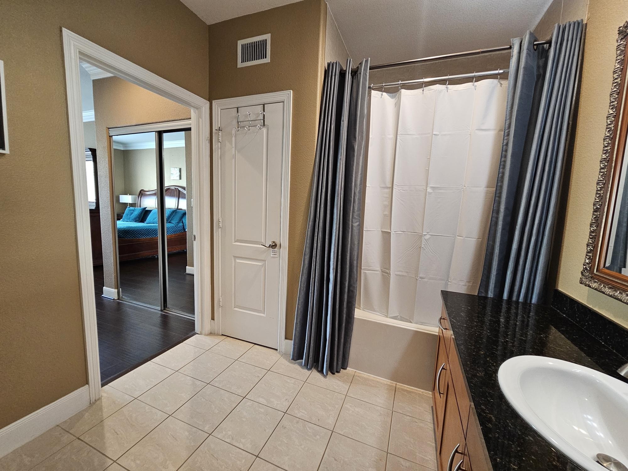 2299 Lone Star Drive 334 Property Photo 19