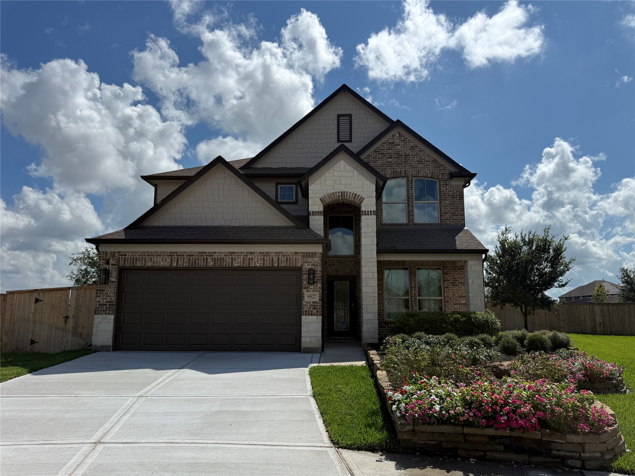 8827 Early Morning Way Property Photo 1