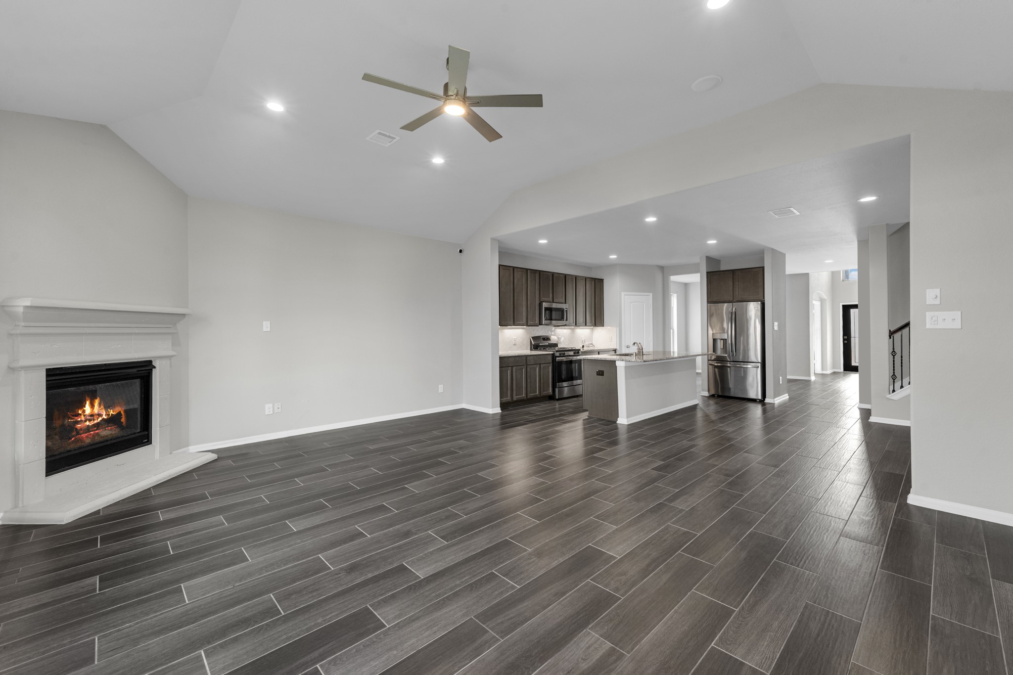 8827 Early Morning Way Property Photo 8