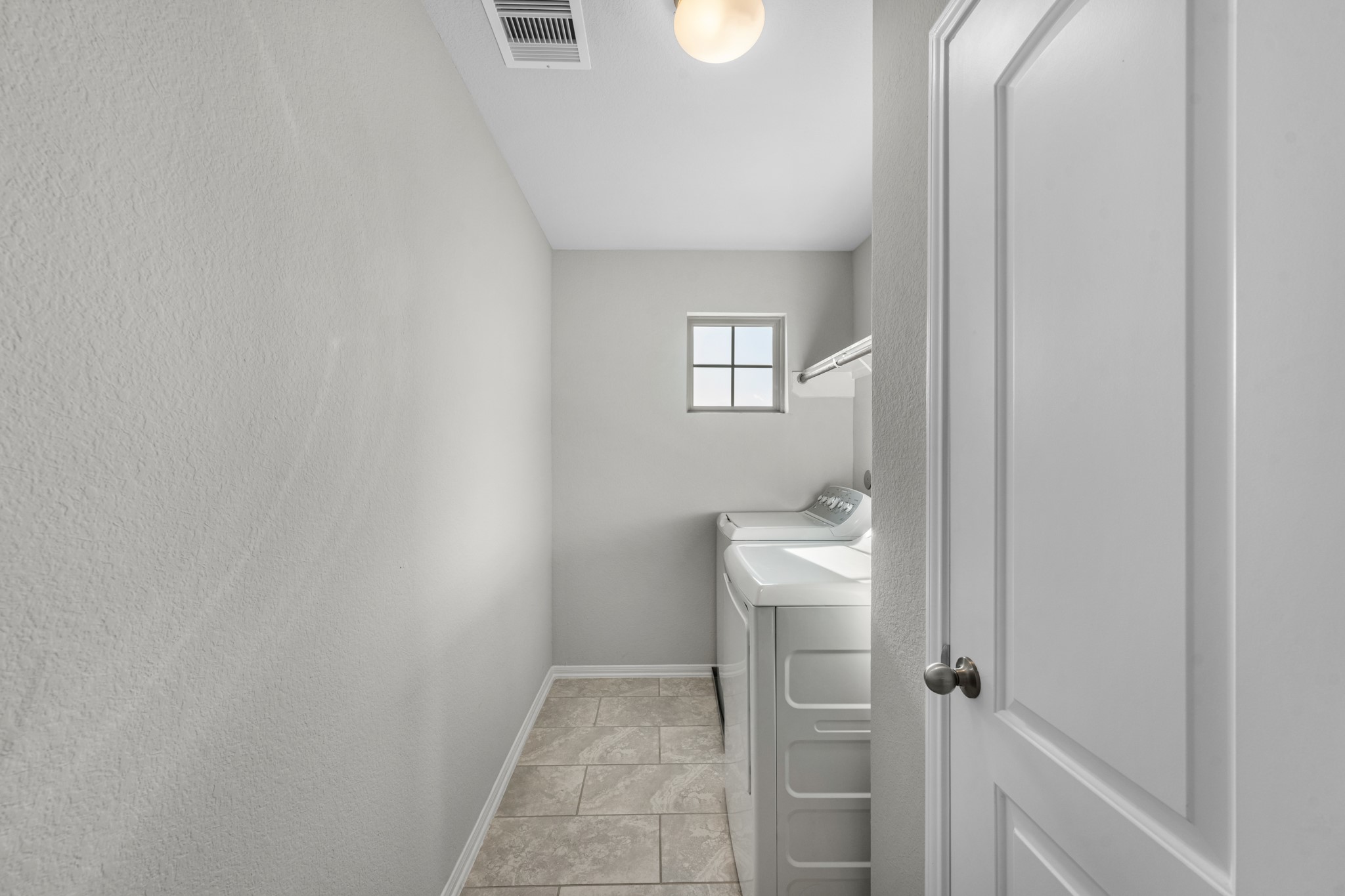 8827 Early Morning Way Property Photo 17