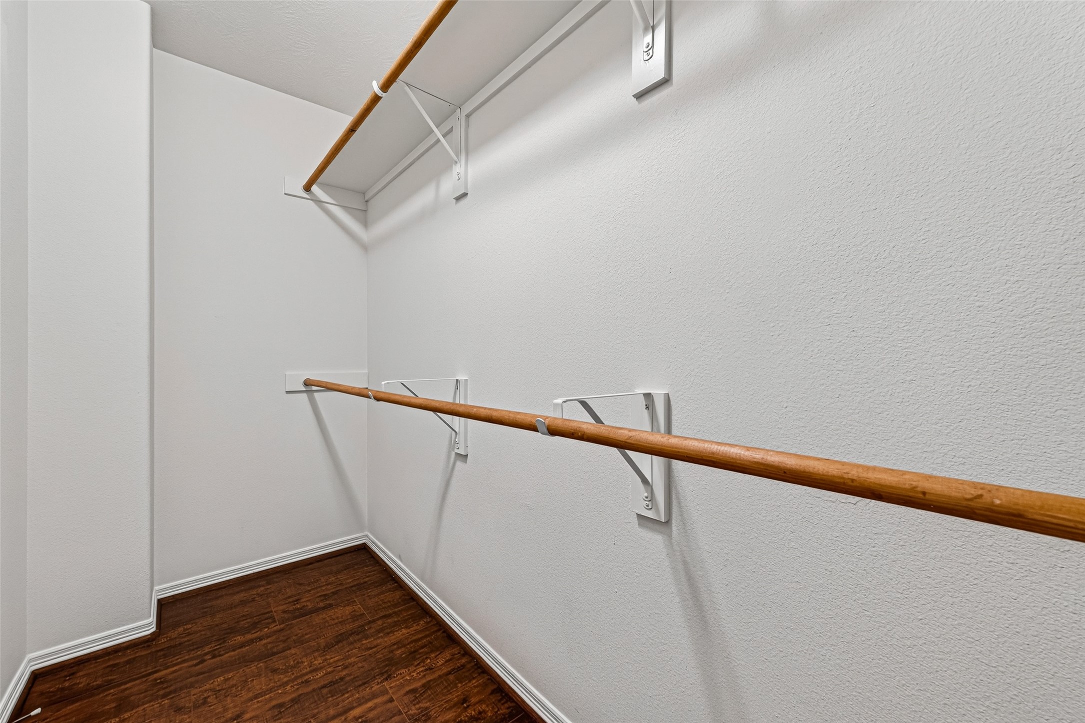 8910 Minola Oaks Drive Property Photo 30