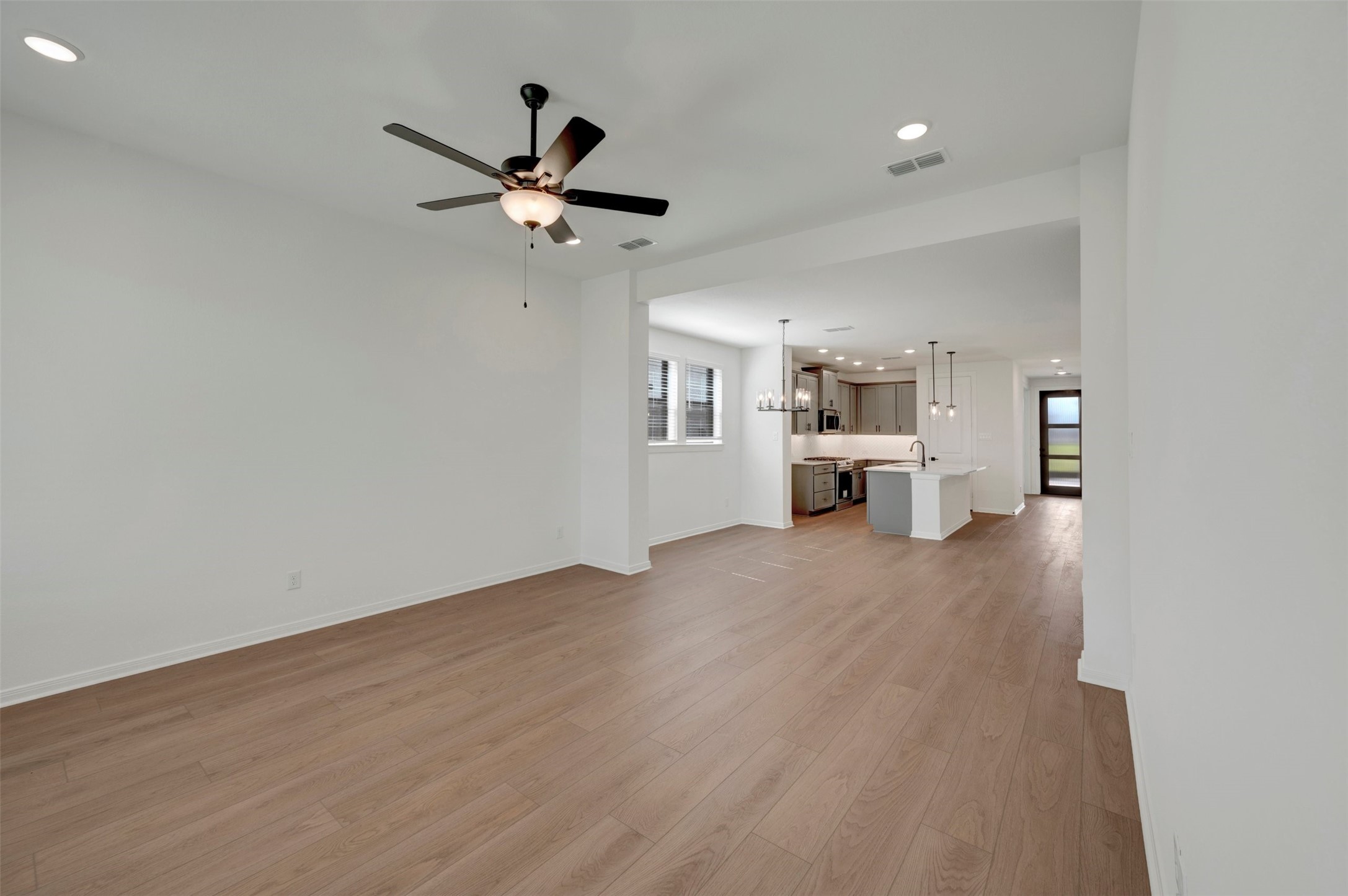 4618 Compass Avenue Property Photo 30
