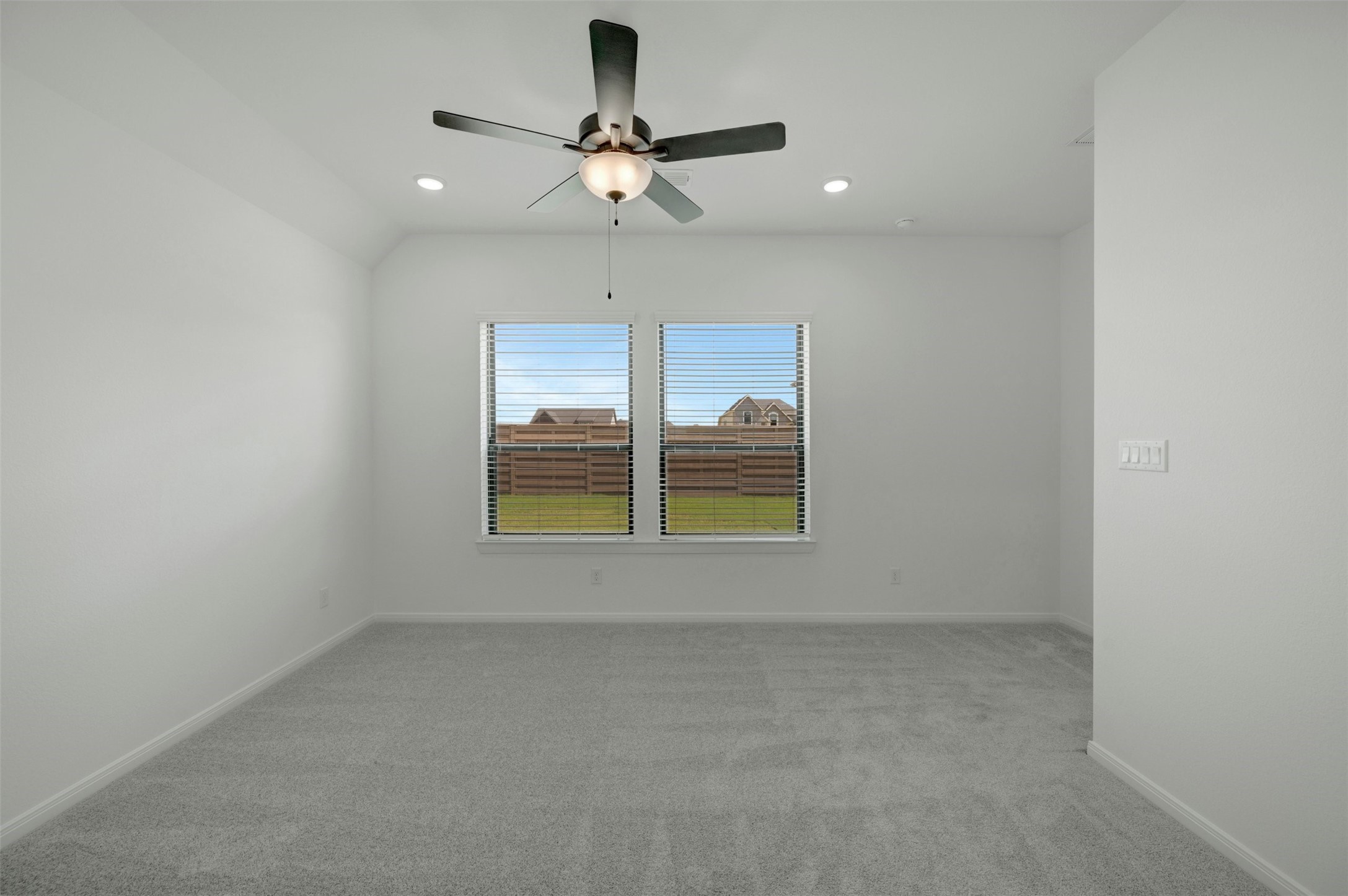 4618 Compass Avenue Property Photo 36