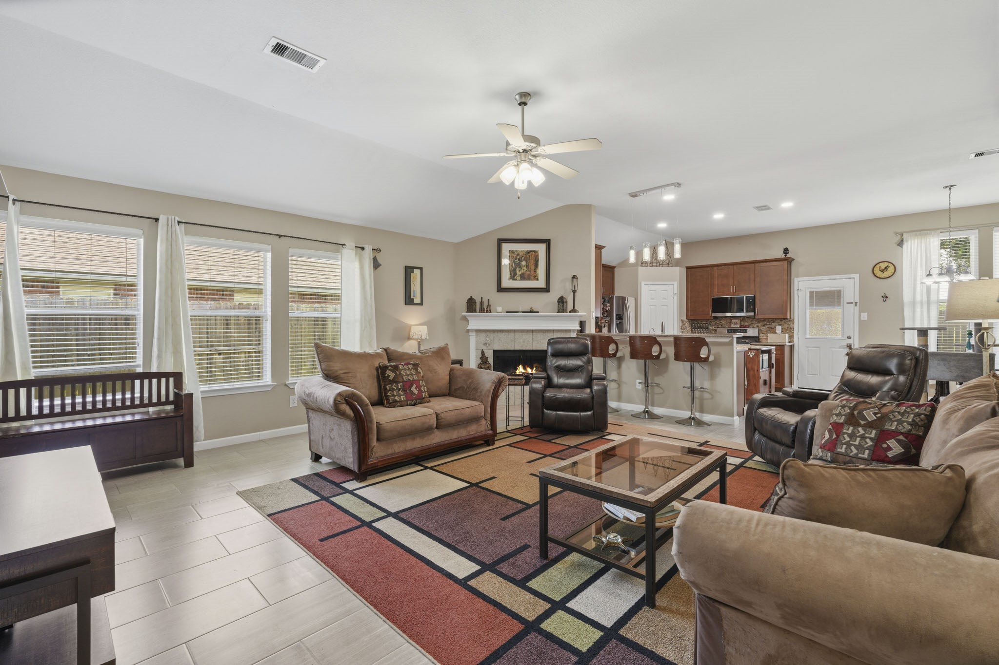 3204 Meadow Bay Lane Property Photo 11