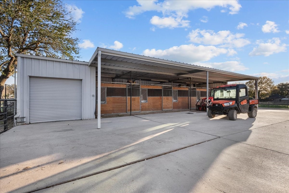 10431 N P Street Property Photo 21