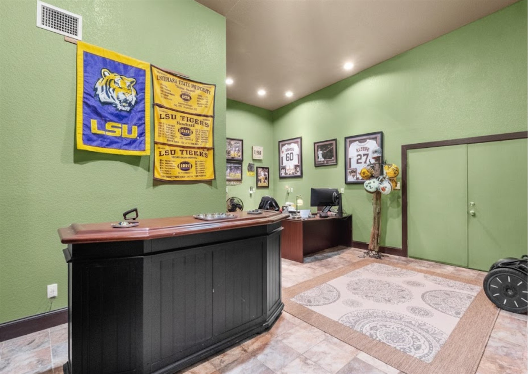 10431 N P Street Property Photo 29
