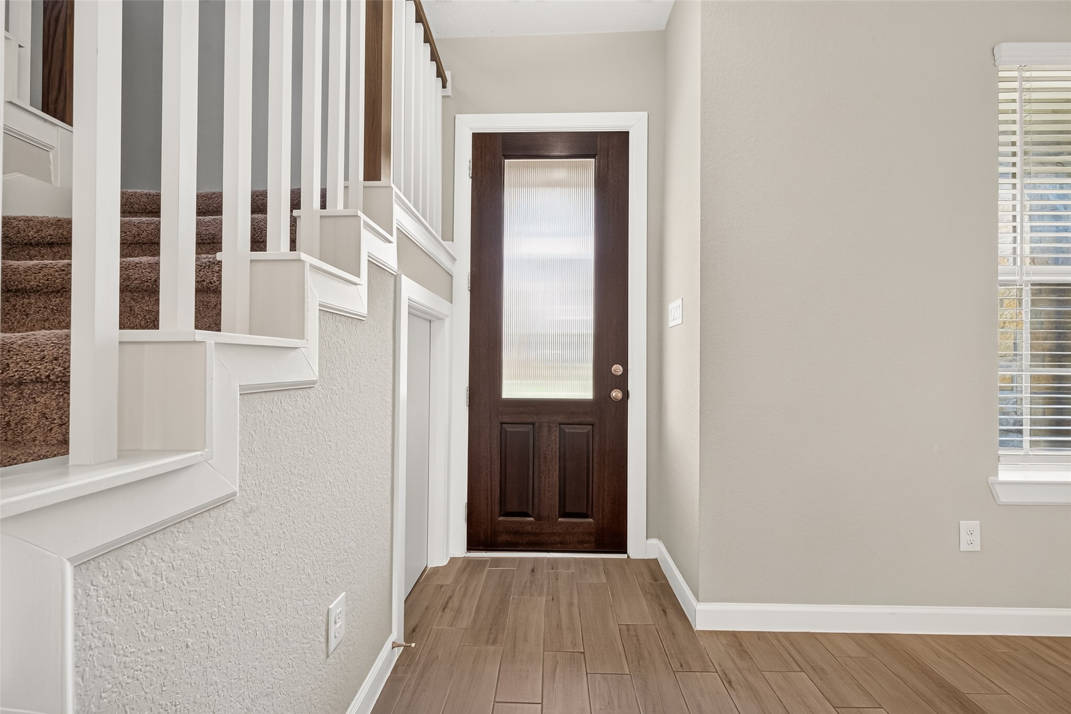27019 Keystone Brook Way Property Photo 3