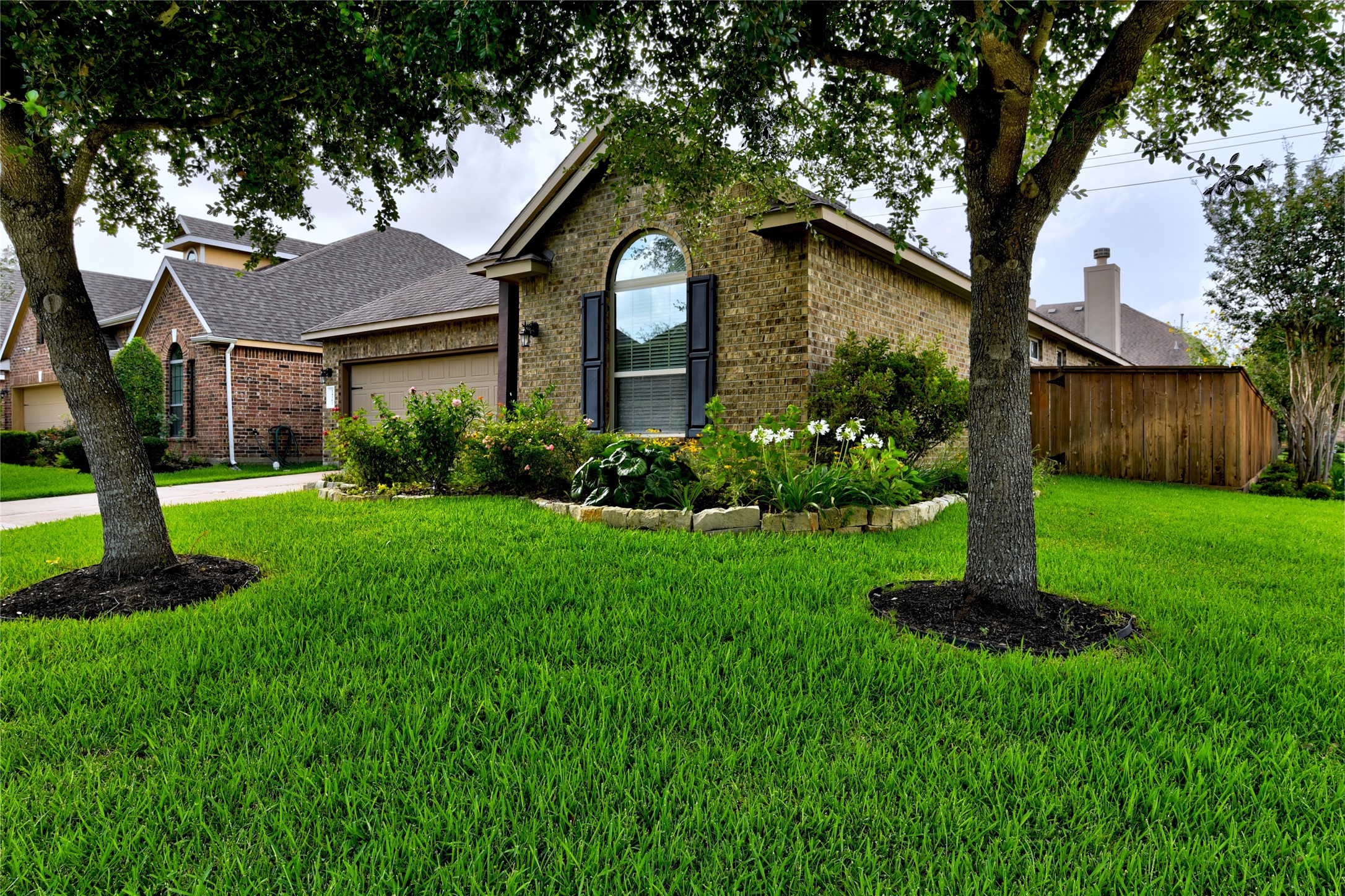 24302 Marisa Lane Property Photo 1