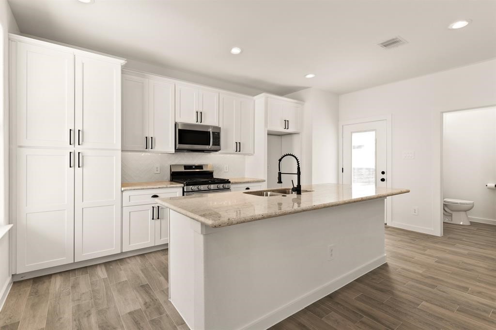4705 Idaho Street Property Photo 17