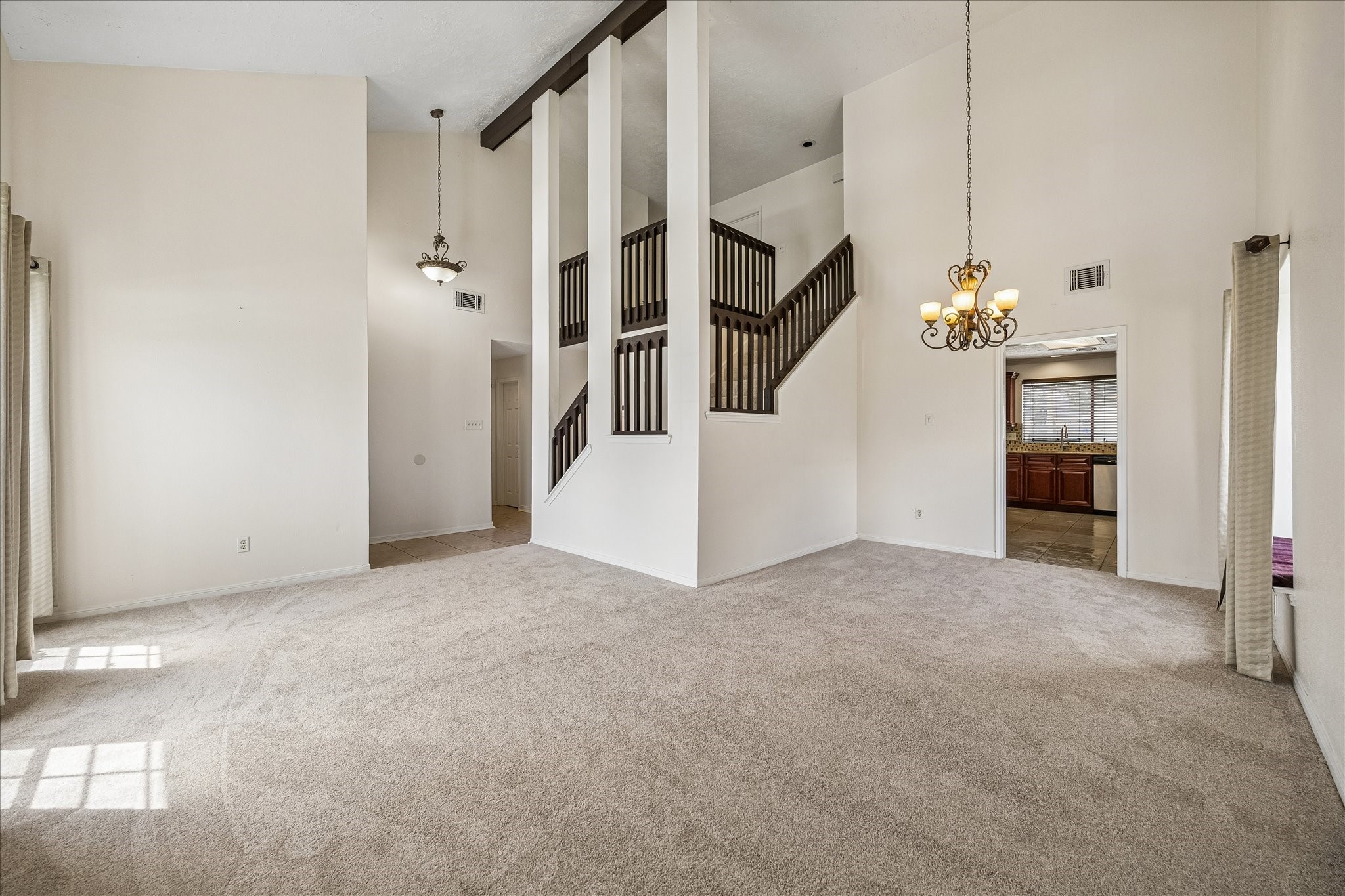 8915 Lakeside Forest Drive Property Photo 3