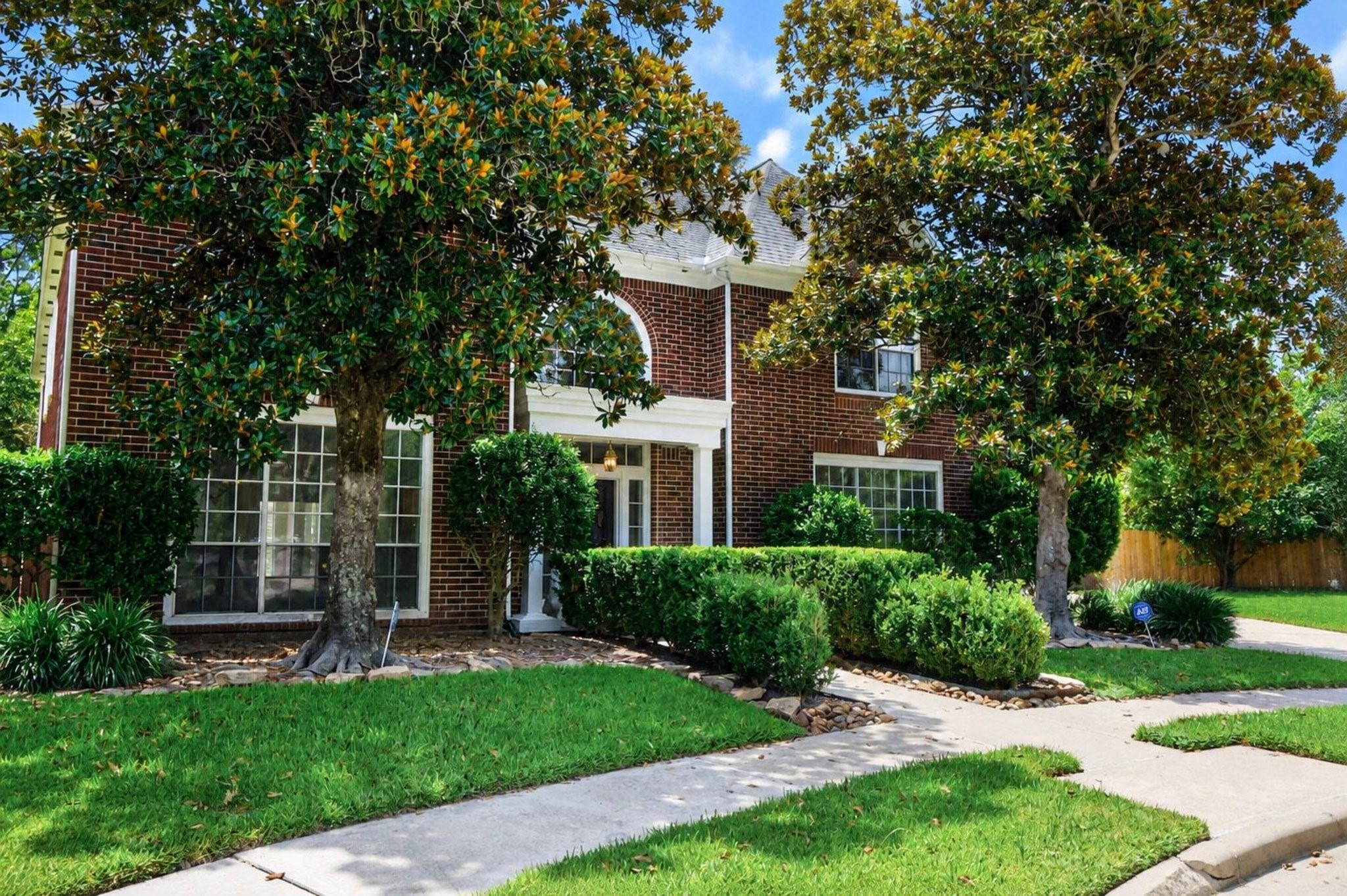 11102 Brook Mill Court, Houston Tx 77065 Property Photo 2