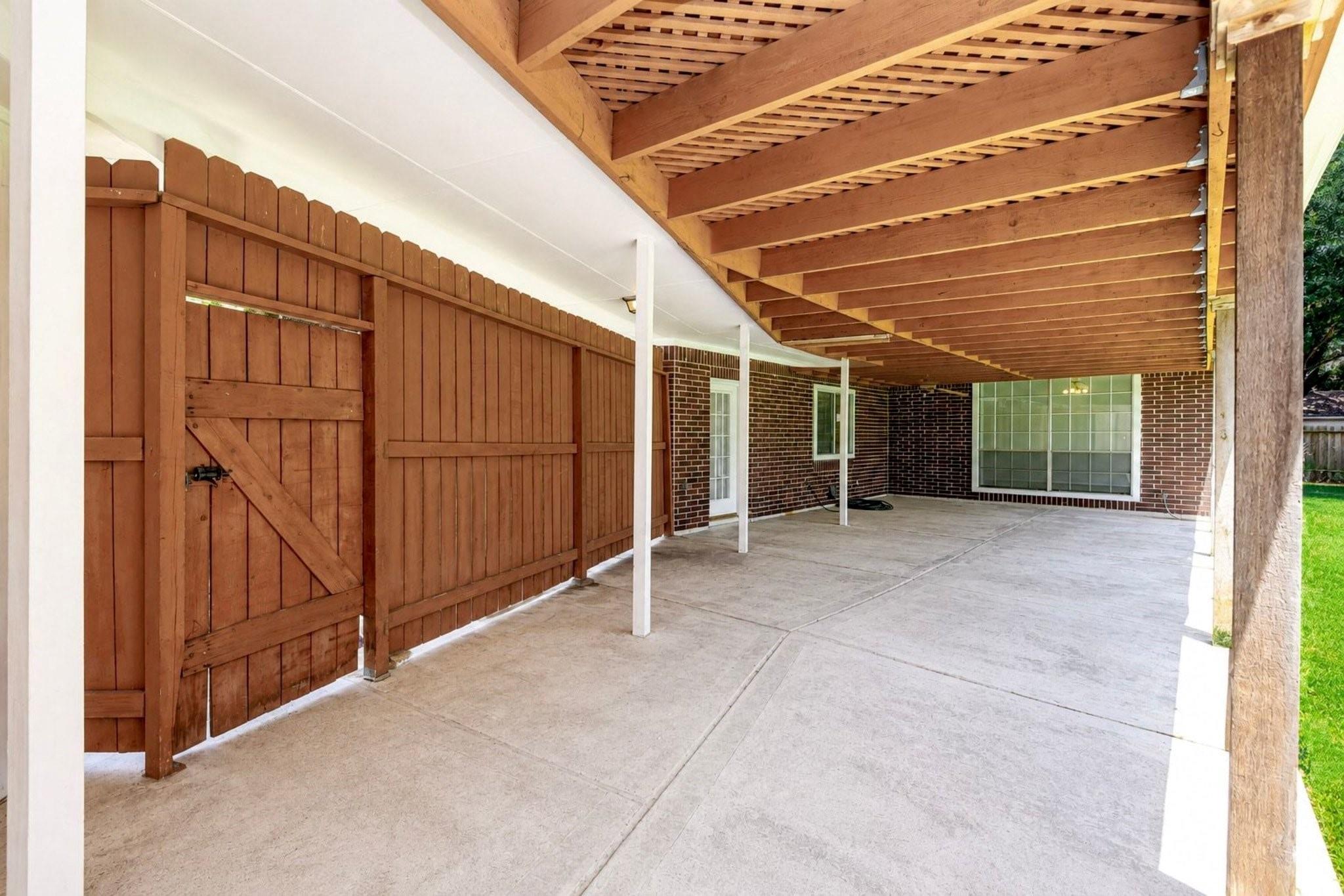 11102 Brook Mill Court, Houston Tx 77065 Property Photo 30
