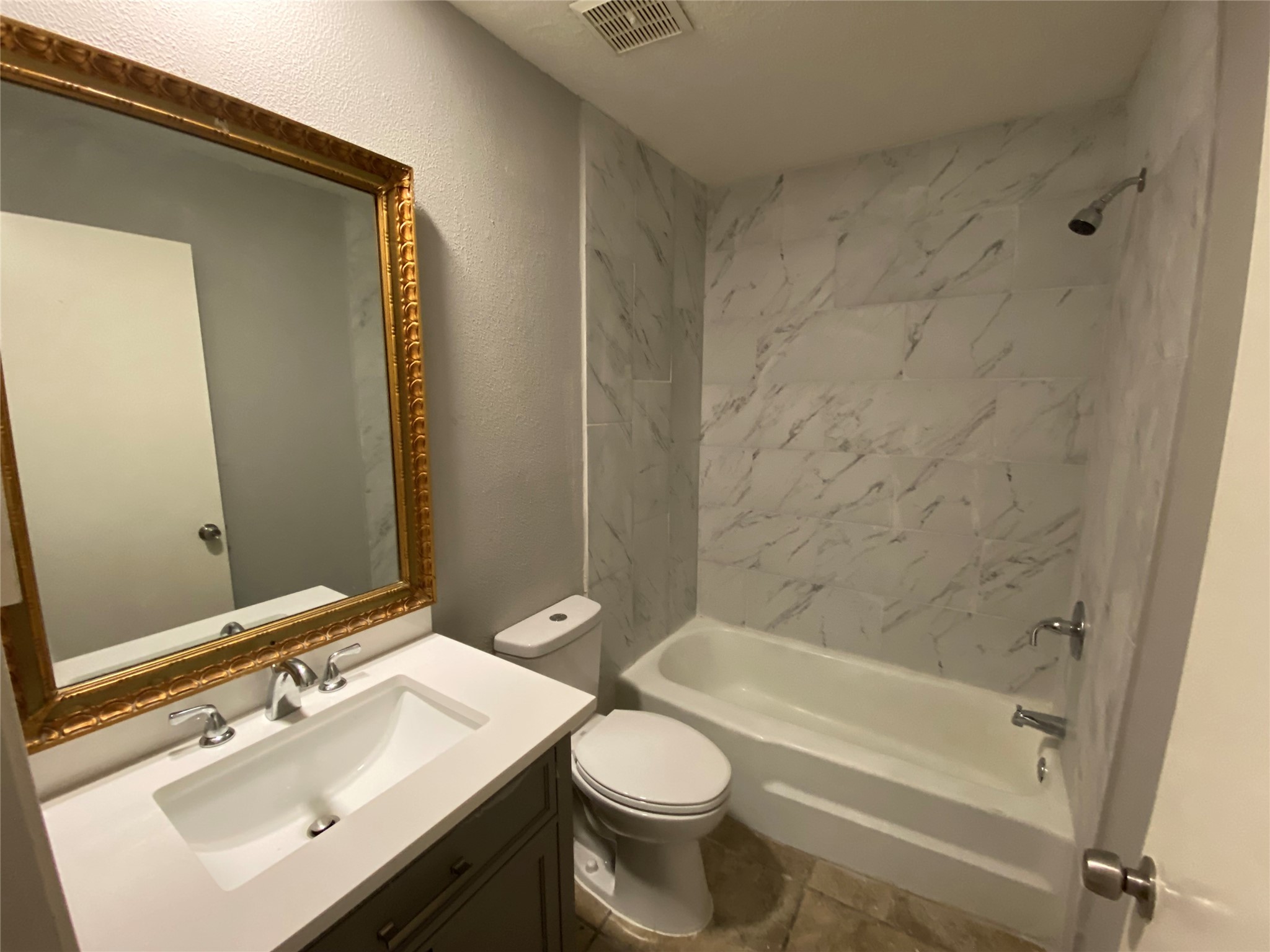 10946 Bexley Drive 946 Property Photo 4
