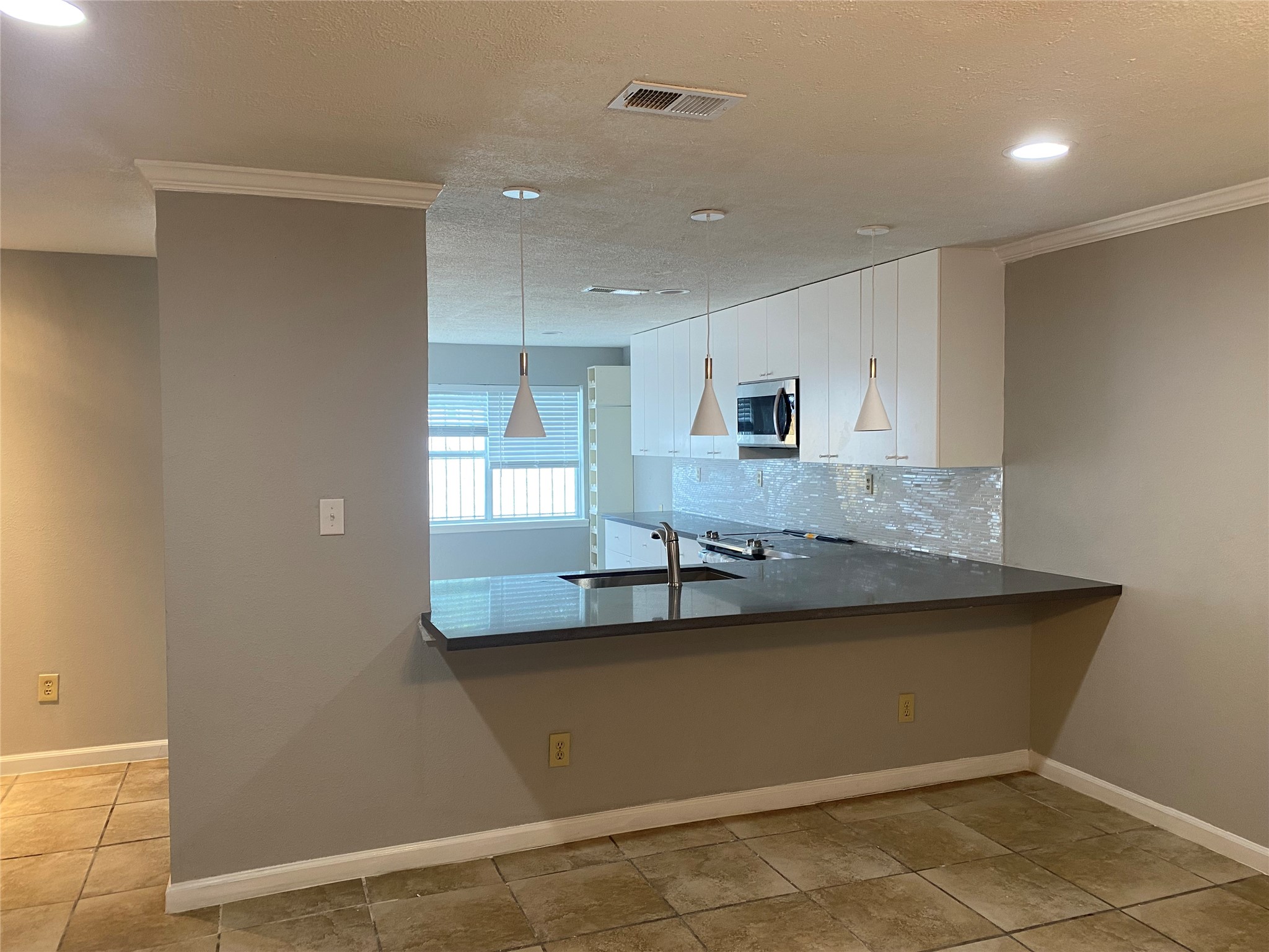 10946 Bexley Drive 946 Property Photo 5