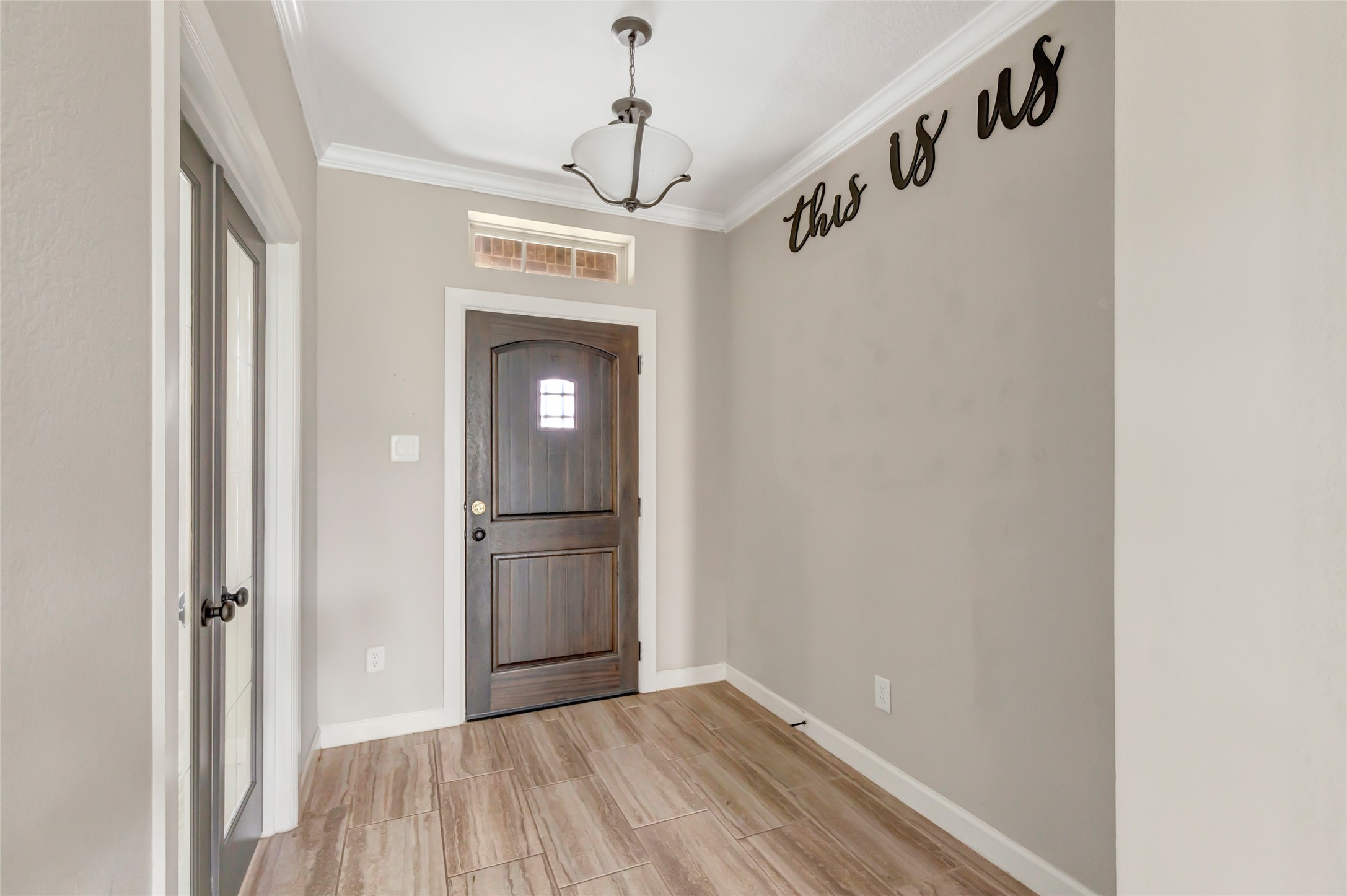18027 Salt Meadow Lane Property Photo 6