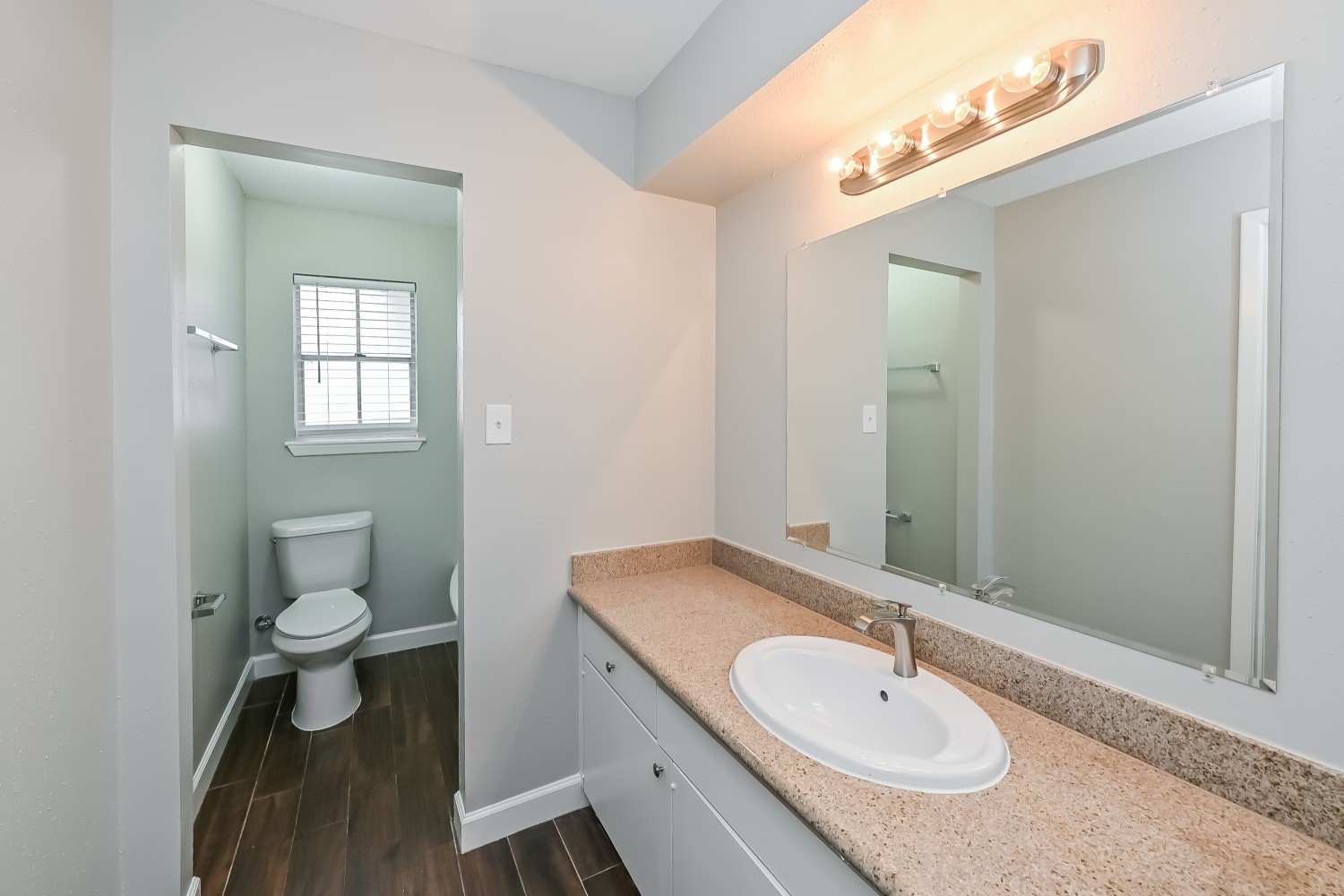 11122 Kirwin Lane Property Photo 13