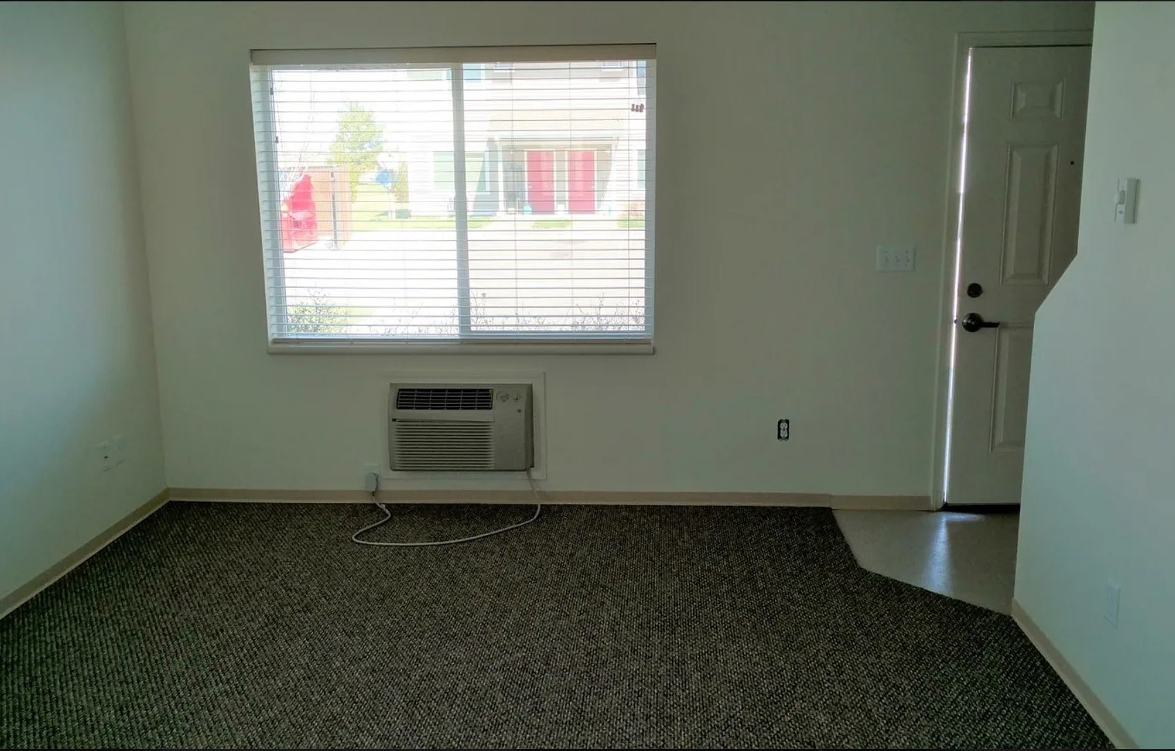 681 N 2872 E Property Photo 6