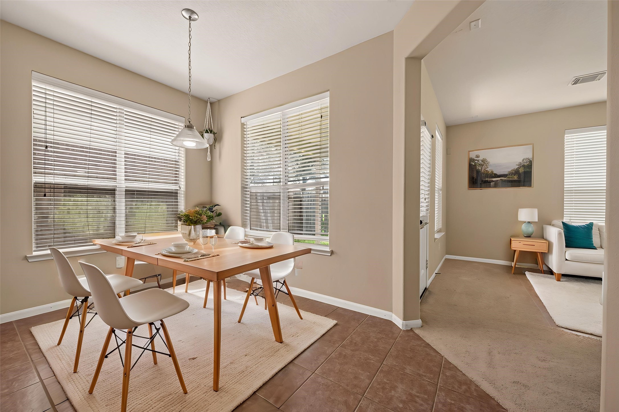 26339 Richwood Oaks Drive Property Photo 7