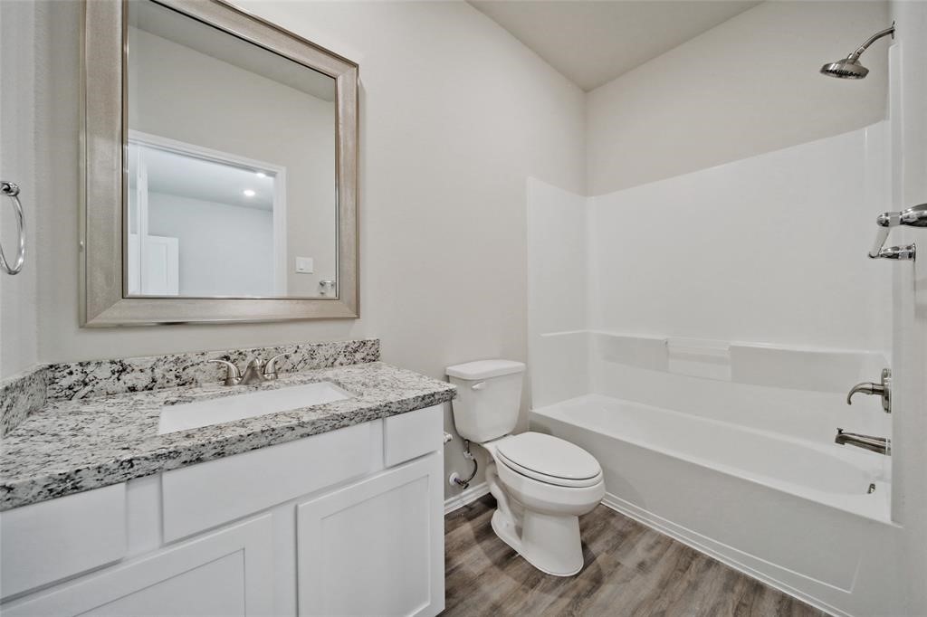 1307 St Lawrence River Rd Property Photo 7