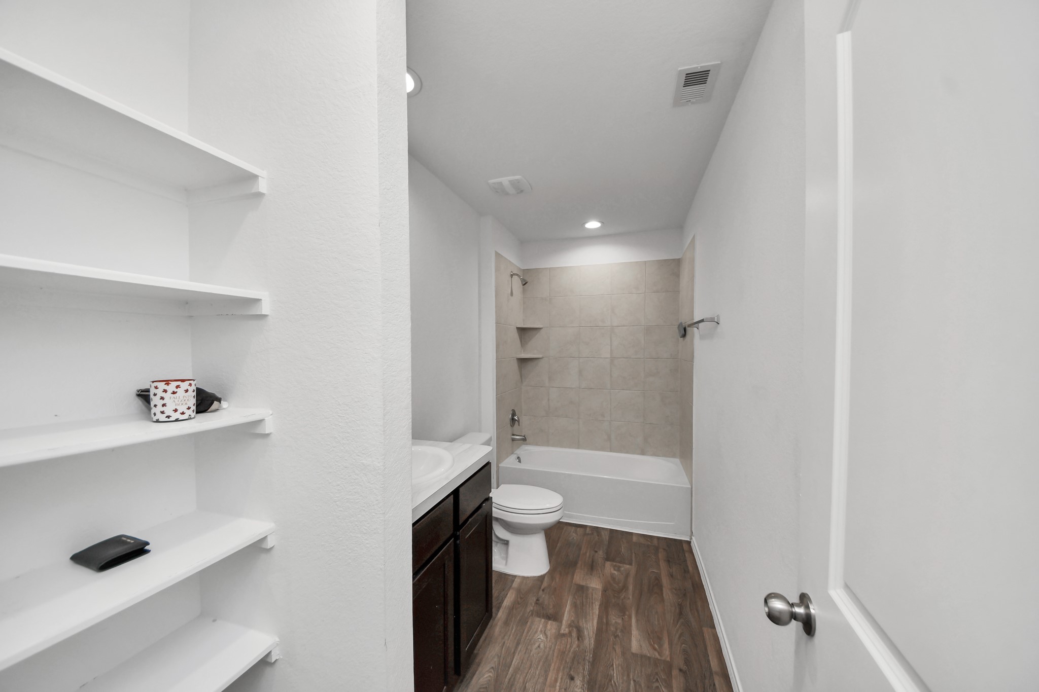 5318 Shady Olive Street Property Photo 26