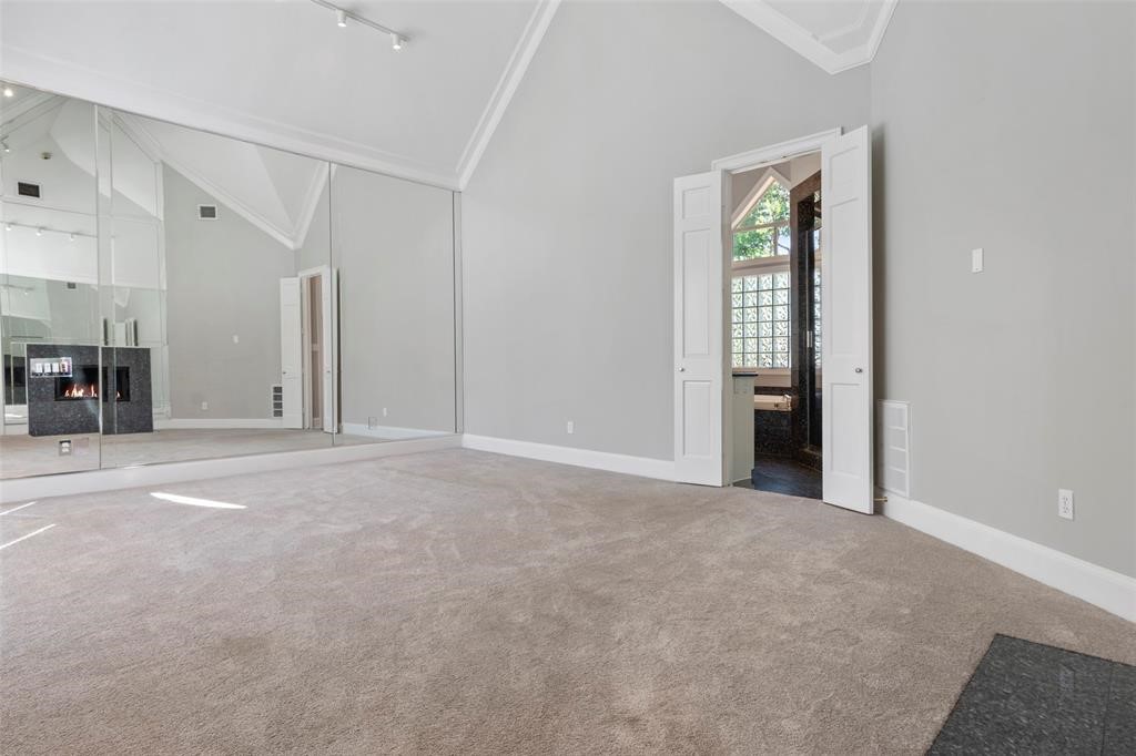 3106 Sackett Street Property Photo 14