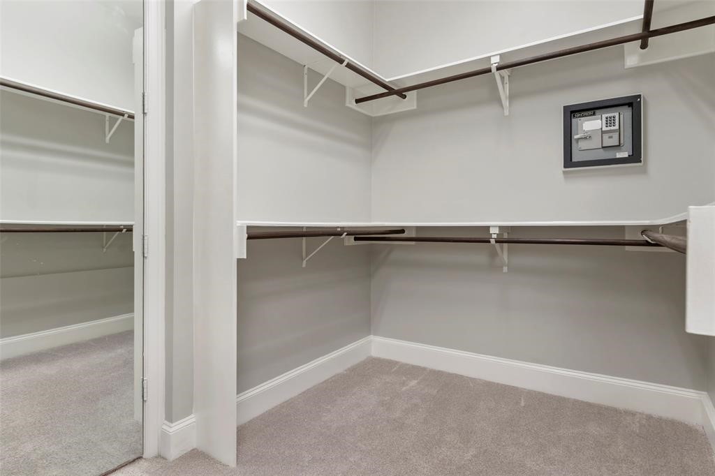 3106 Sackett Street Property Photo 20